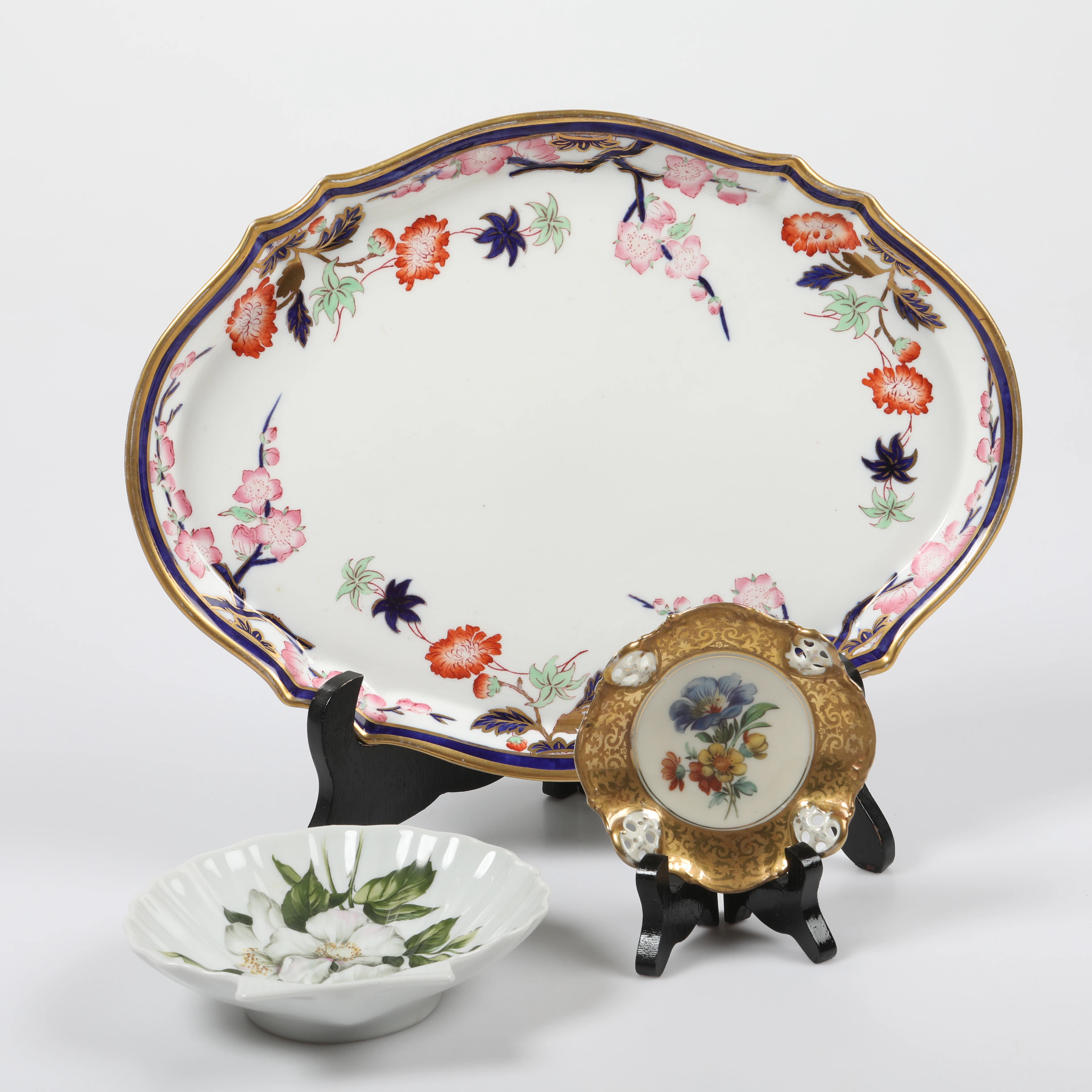 FAT, 3 stycken, porslin, bl. a. Rosenthal och Wedgwood.