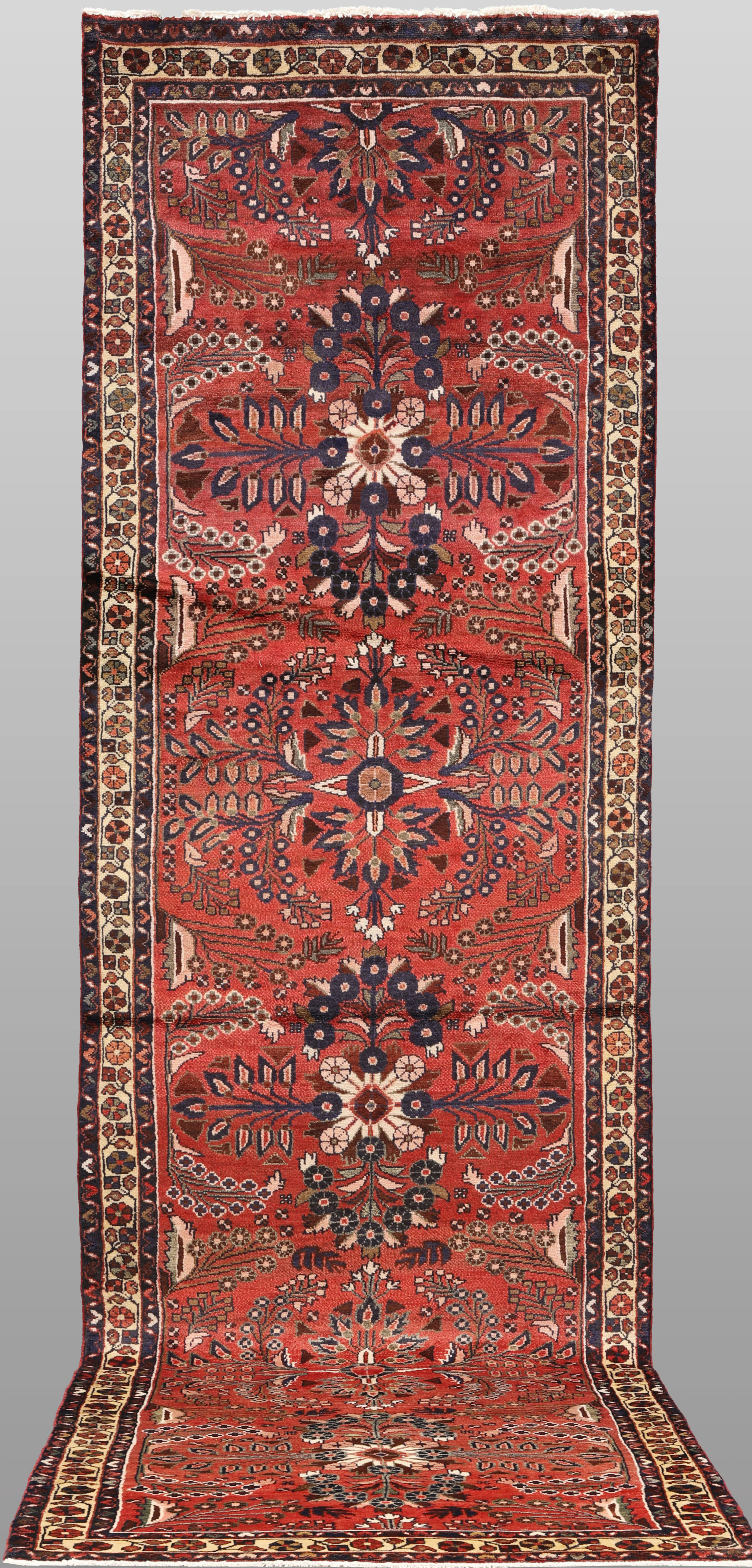 MATTA, "Mehrawan", galleri, 415 x 110 cm.