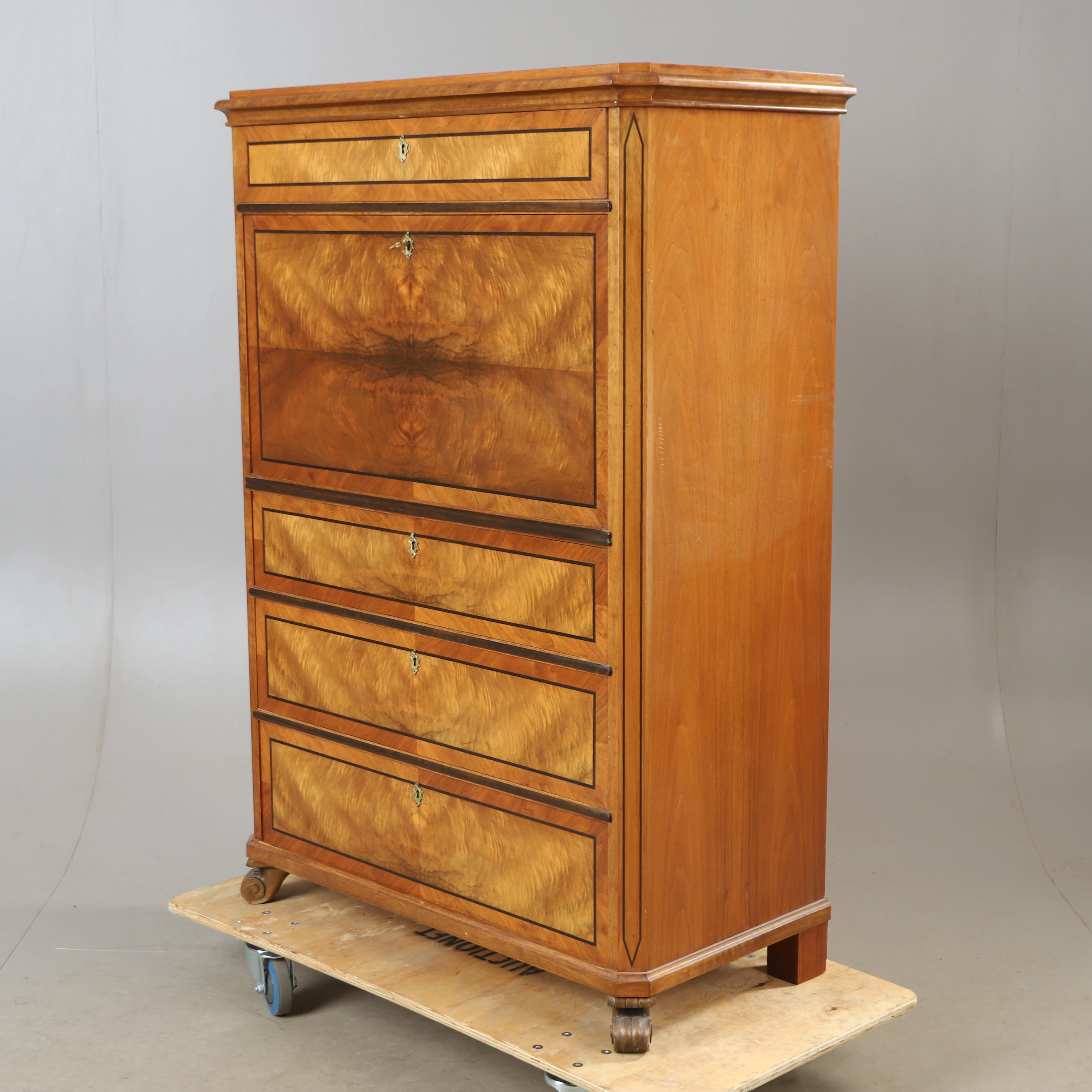 CHIFFONJE, mahogny, empirestil.