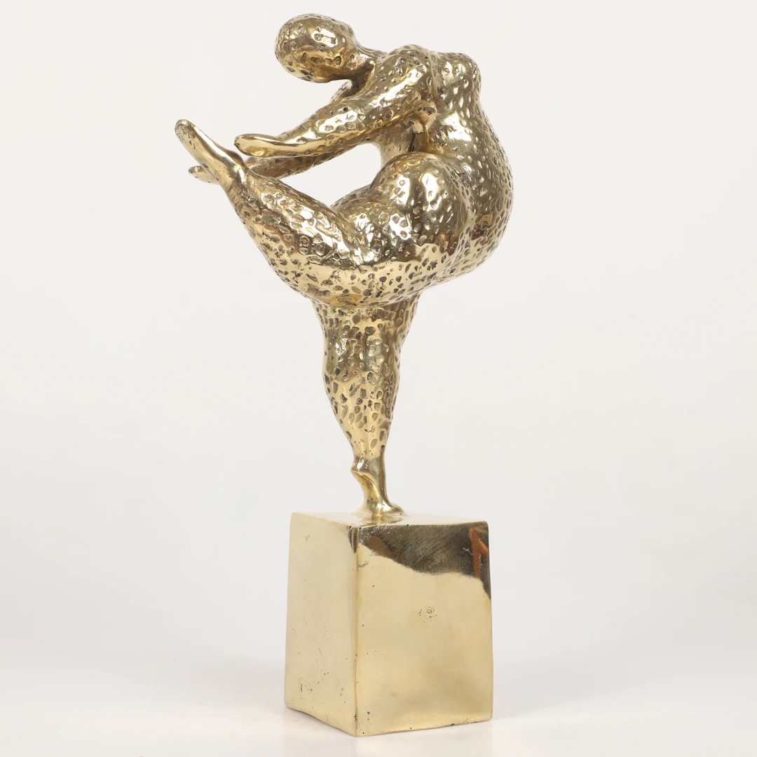 ANDREAS WARGENBRANT. Skulptur, ballerina, "Look at me", förgylld brons