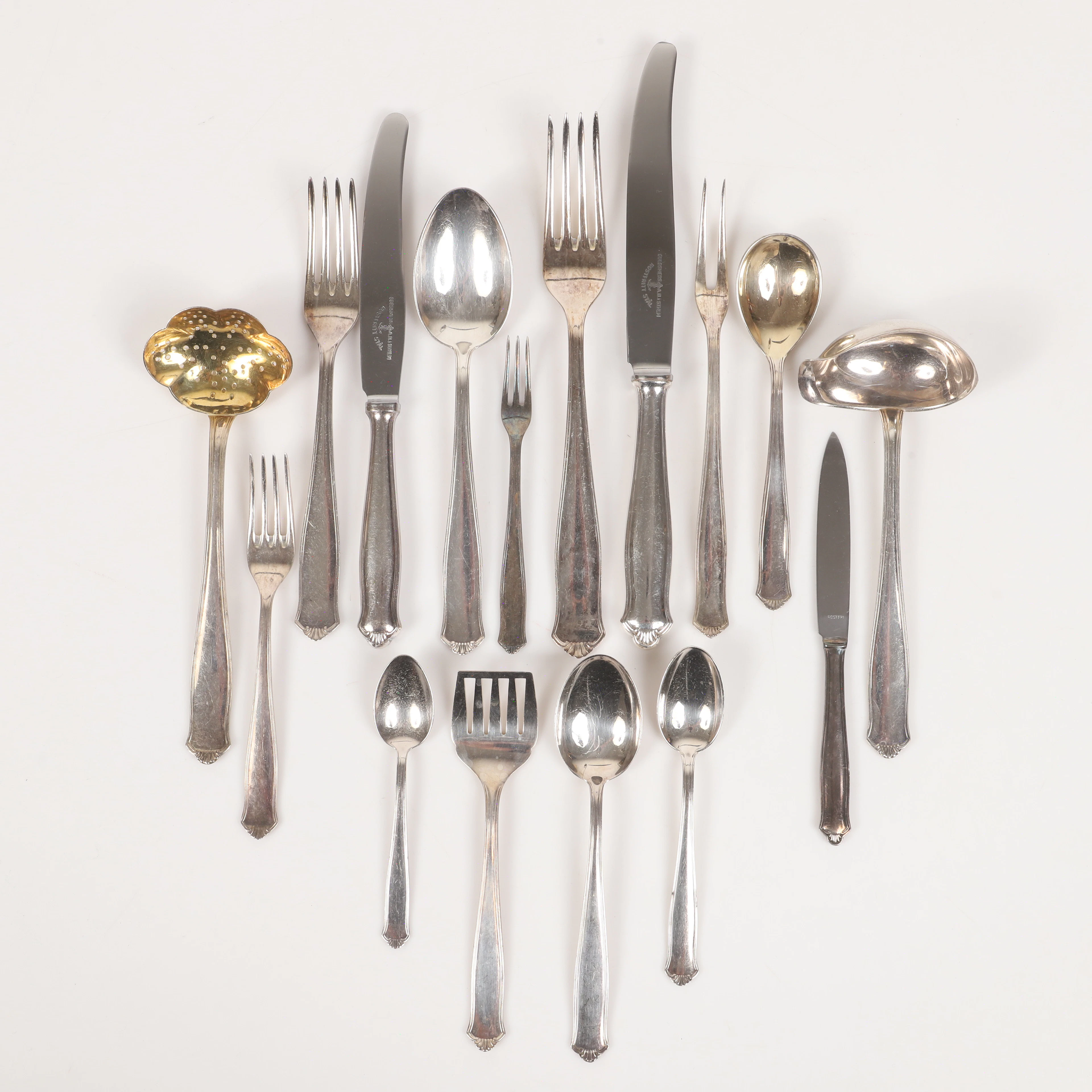 BESTICKSERVIS, 105 delar, nysilver, GAB, 1900-tal.
