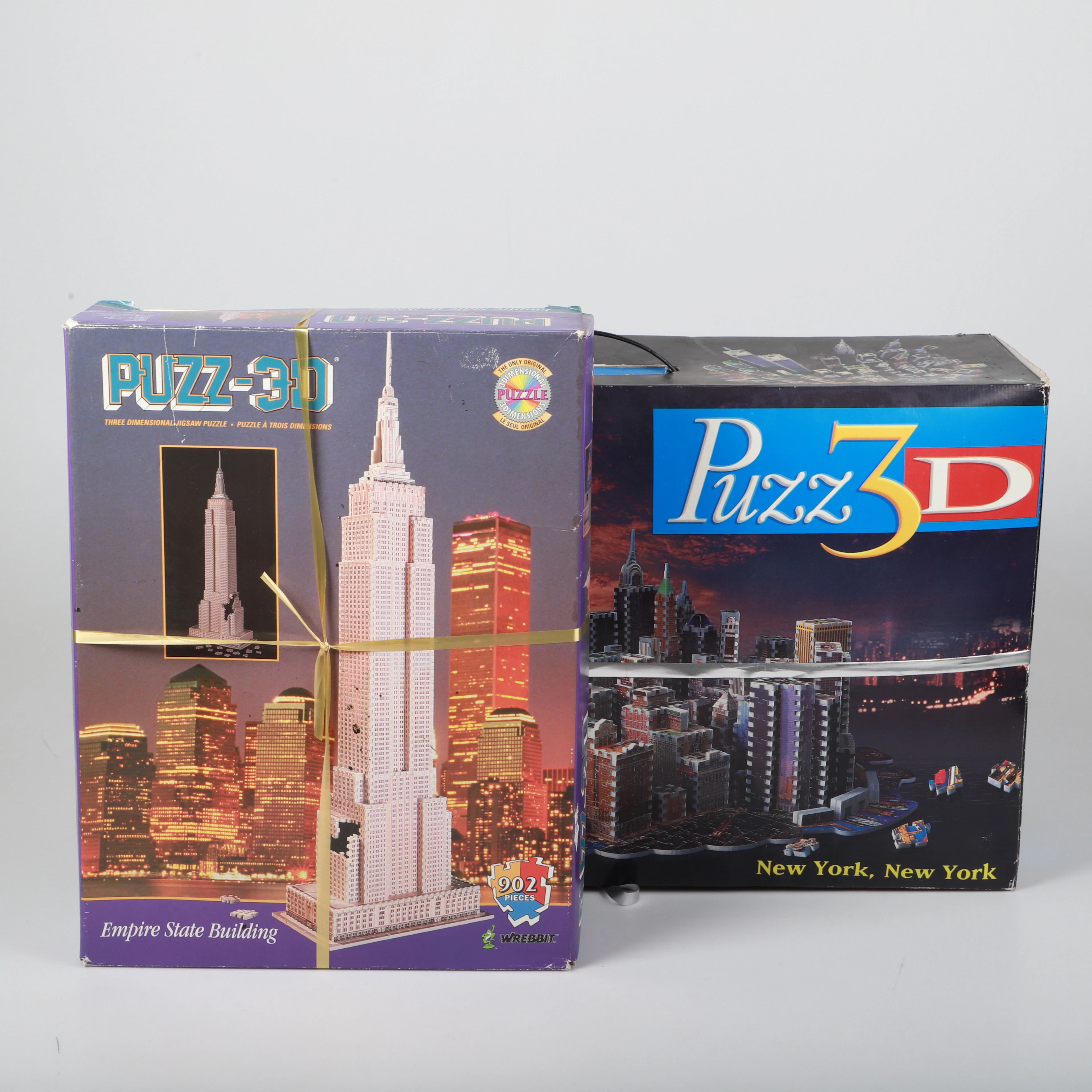 PUSSEL, i 3-D, 2 stycken, motiv av New York och Empire State Building.