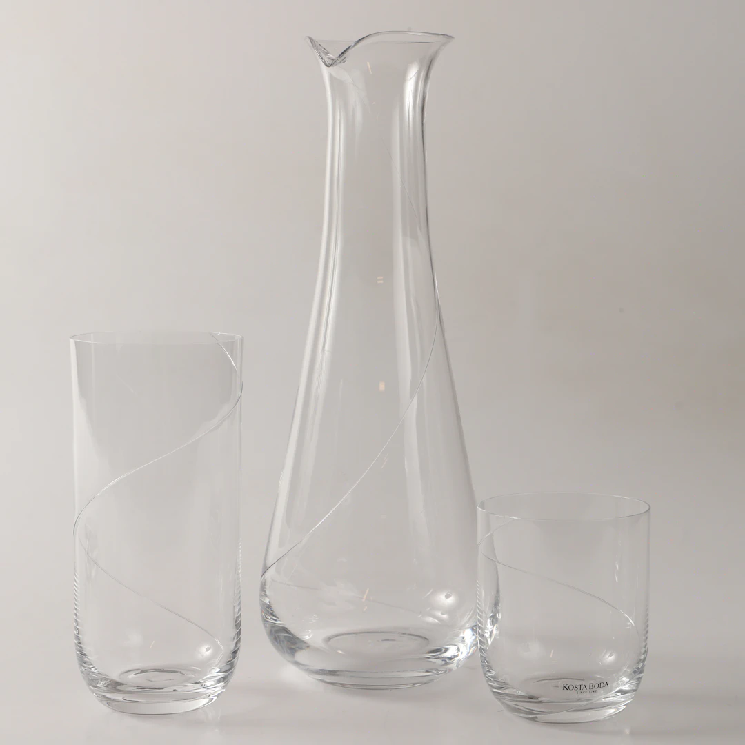 ANNA EHRNER. Glas samt karaff, 22 delar, "Line", Kosta Boda.