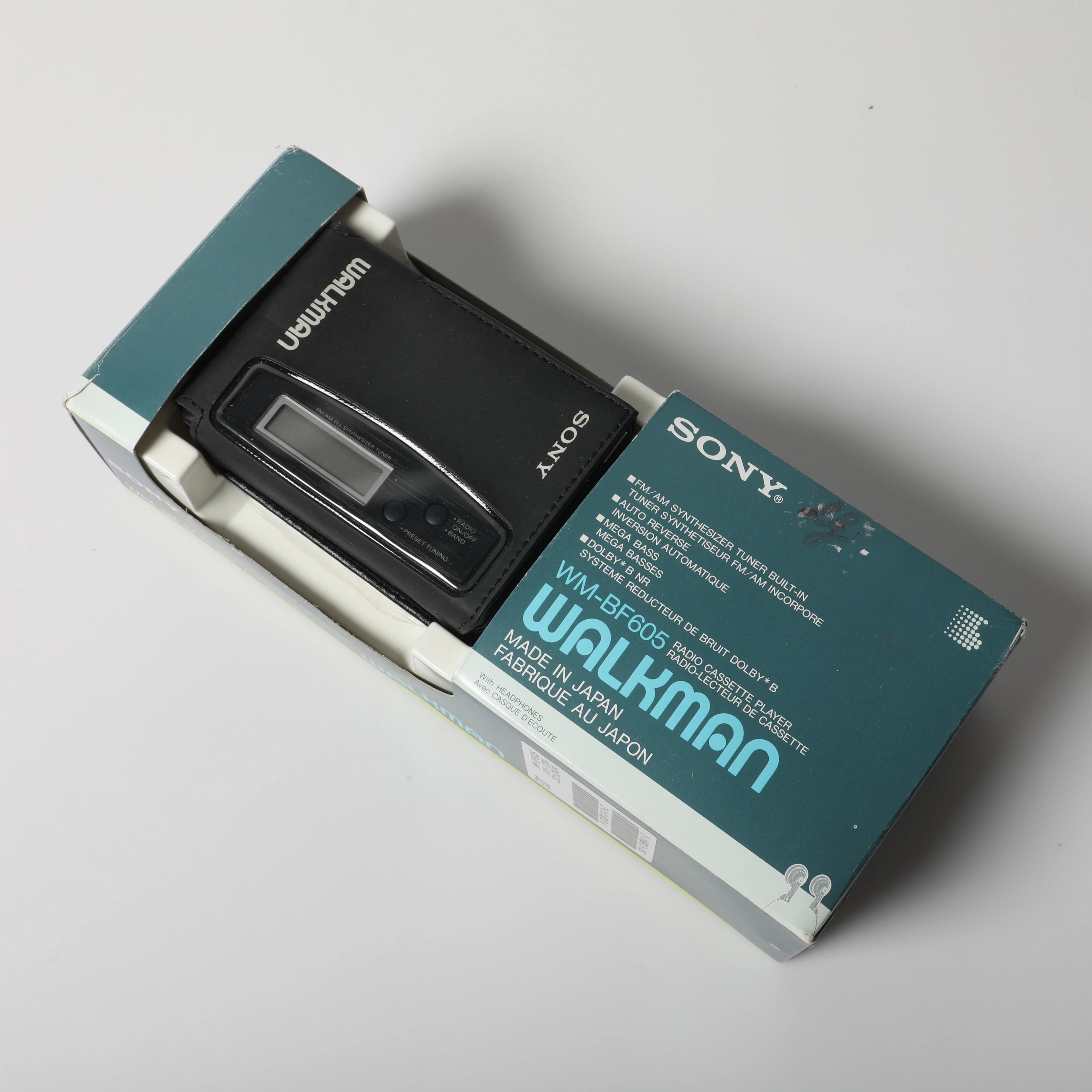 SONY WALKMAN, WM-BF605, Japan.