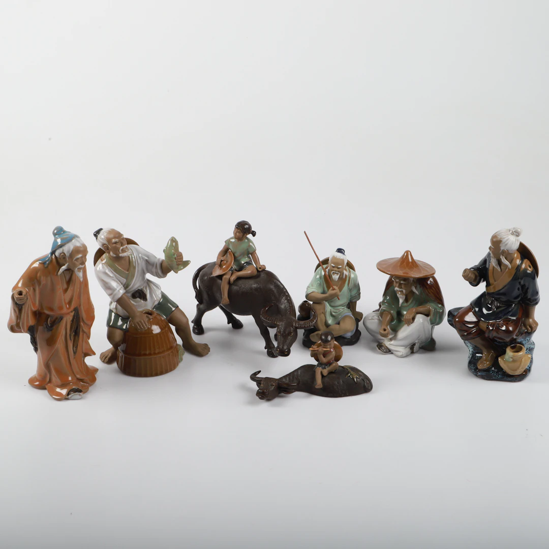 FIGURINER, 7 stycken, bl. a. fiskare, keramik, Kina, 1900/2000-tal.