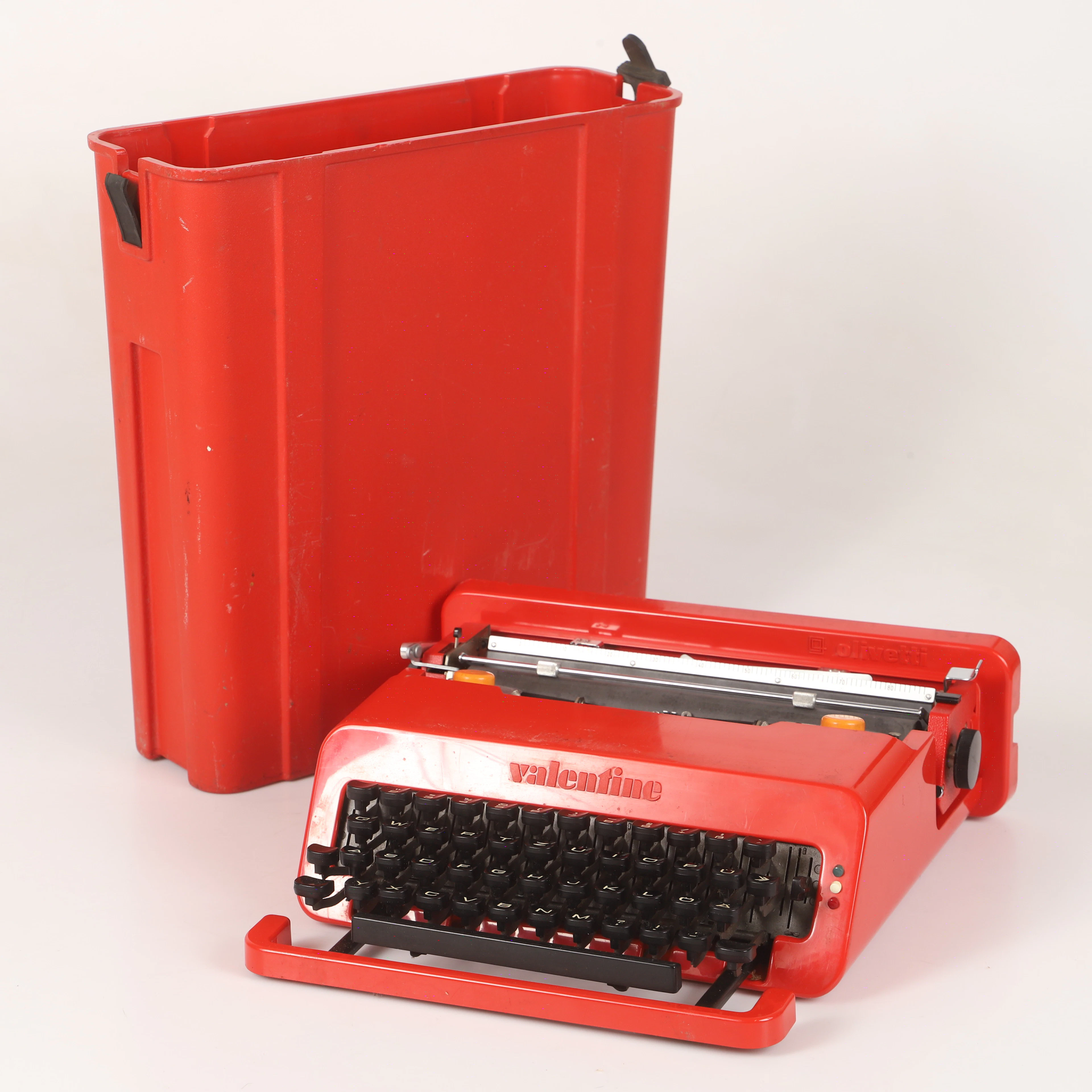 SKRIVMASKIN, "Valentine", Perry King samt Ettore Sottsass, Olivetti