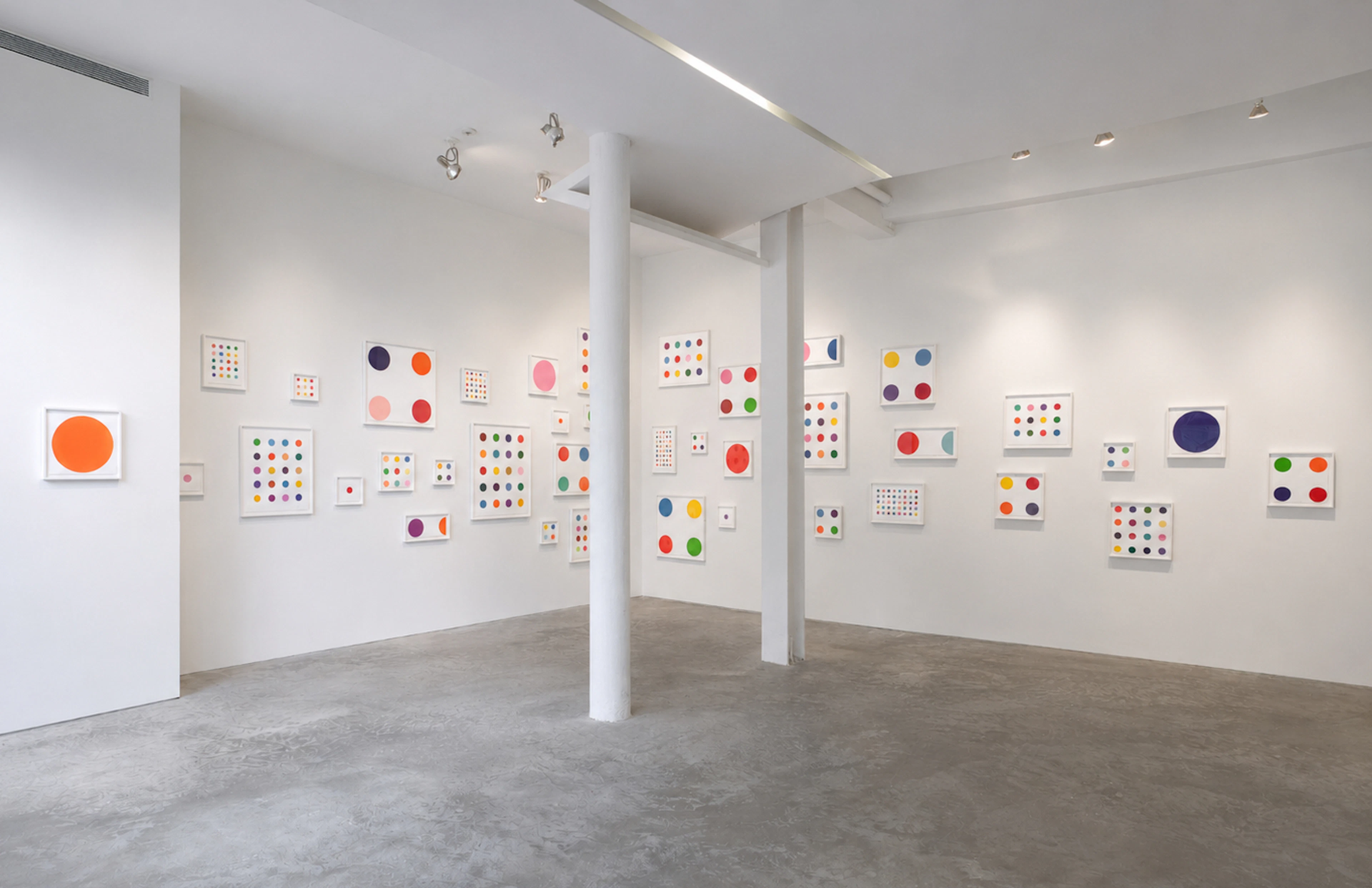 DAMIEN HIRST (B. 1965)