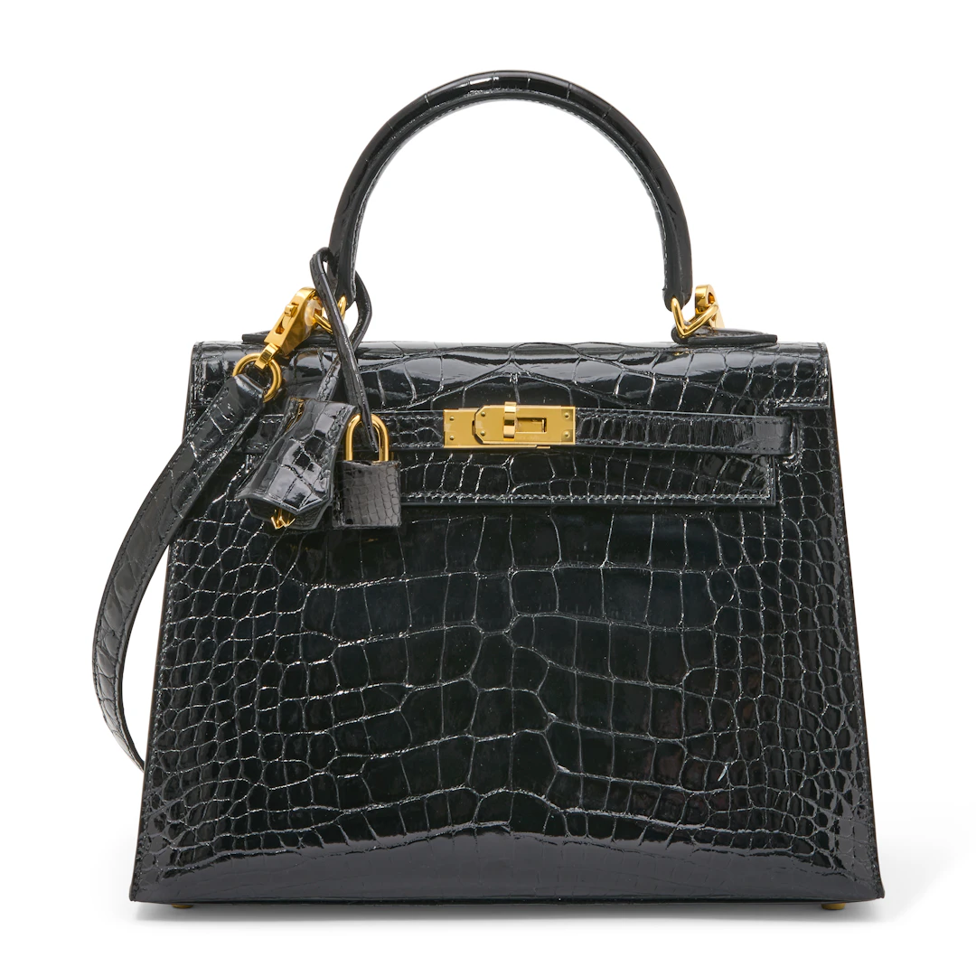 A SHINY BLACK ALLIGATOR SELLIER KELLY 25 WITH GOLD HARDWARE