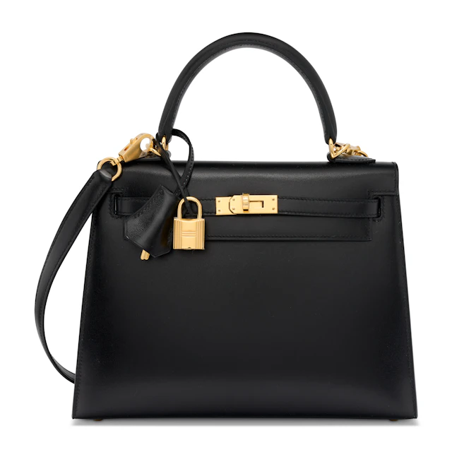 A BLACK CALF BOX LEATHER SELLIER KELLY 25 WITH GOLD HARDWARE