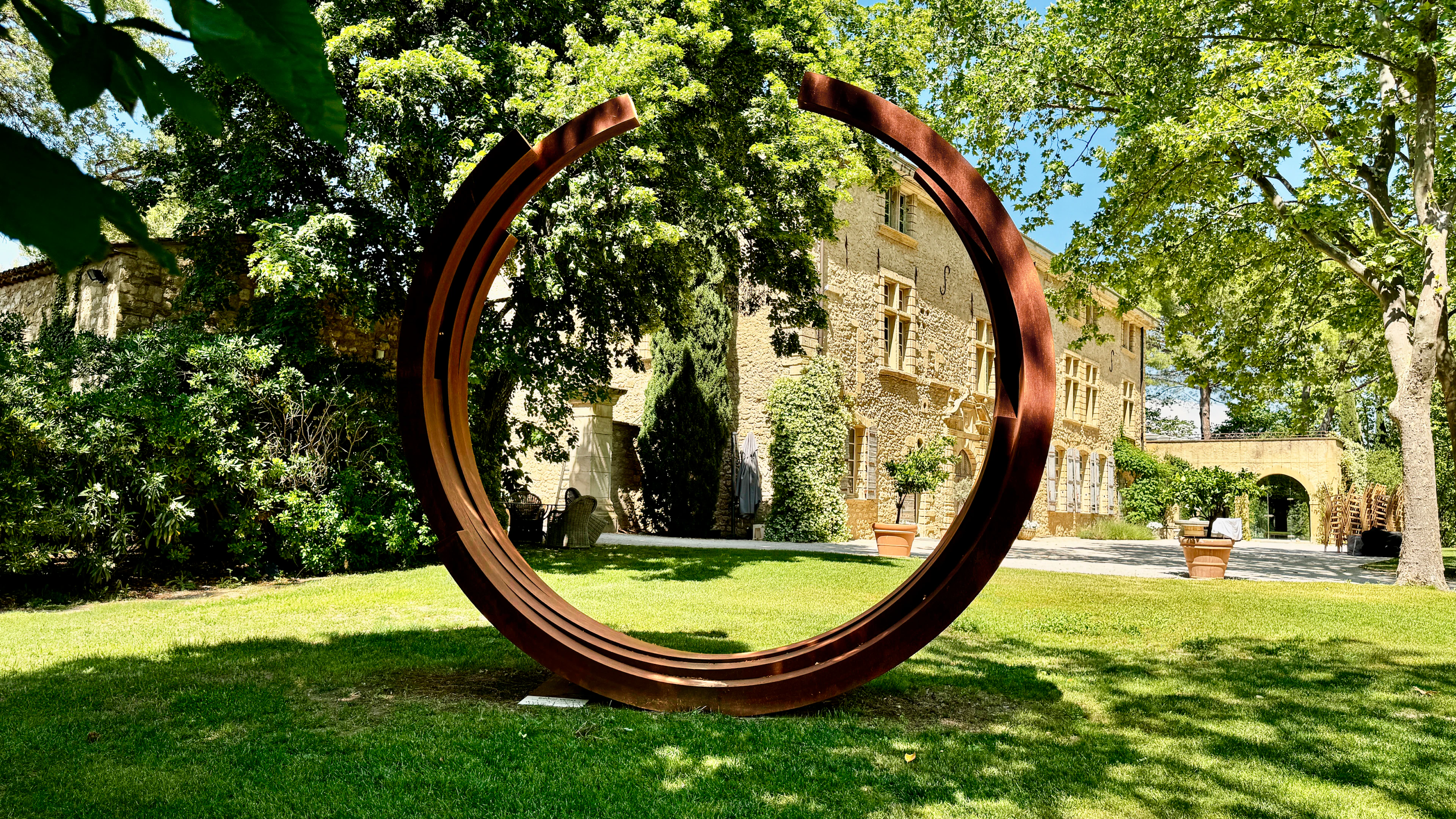BERNAR VENET (B. 1941)