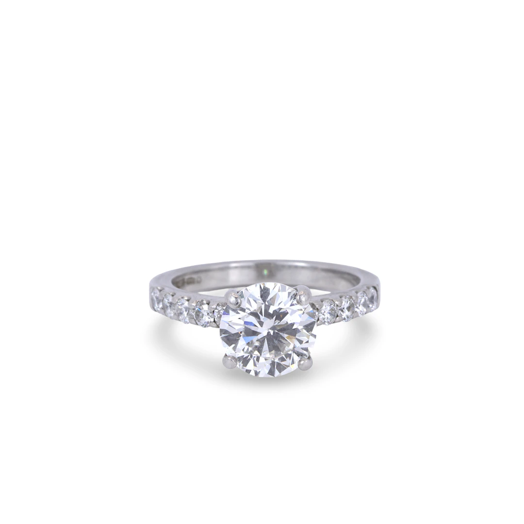 PLATNUM DIAMOND SOLITAIRE RING (2.28CT).