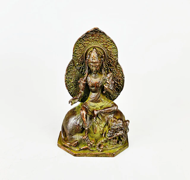 BRONZE FIGURE OF GUANYIN.
