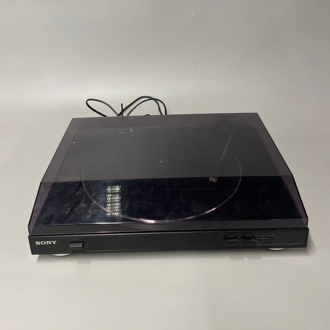 SONY STEREO TURNTABLE.