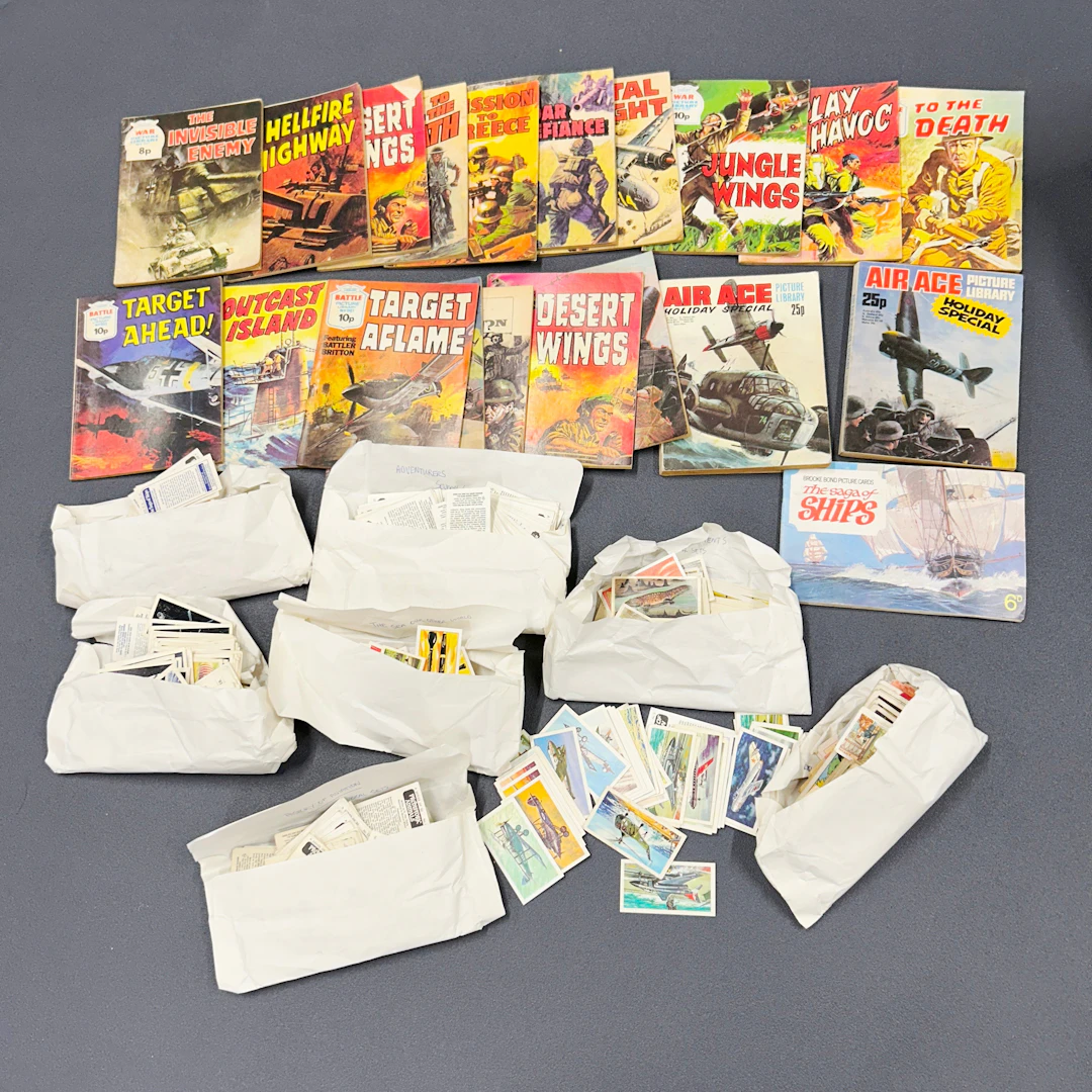 CIGARETTE CARDS & PICTURE LIBRARY COMICS.