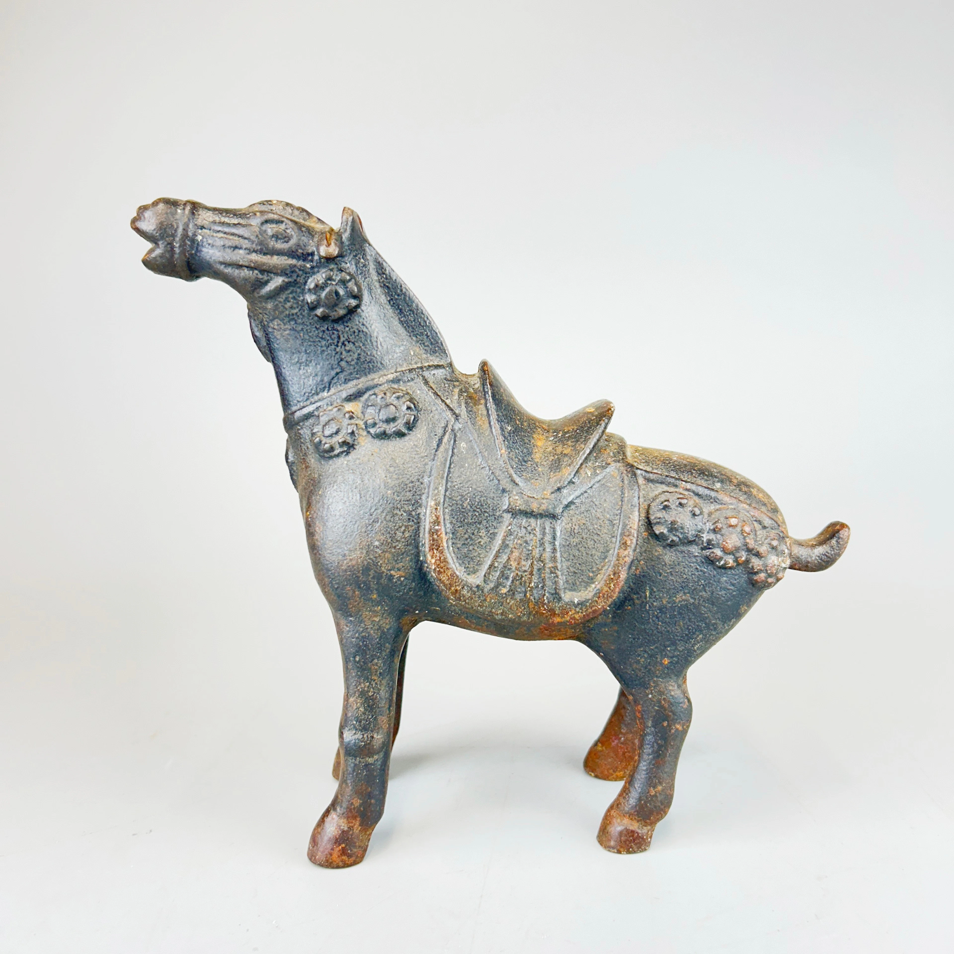 CAST METAL HORSE.