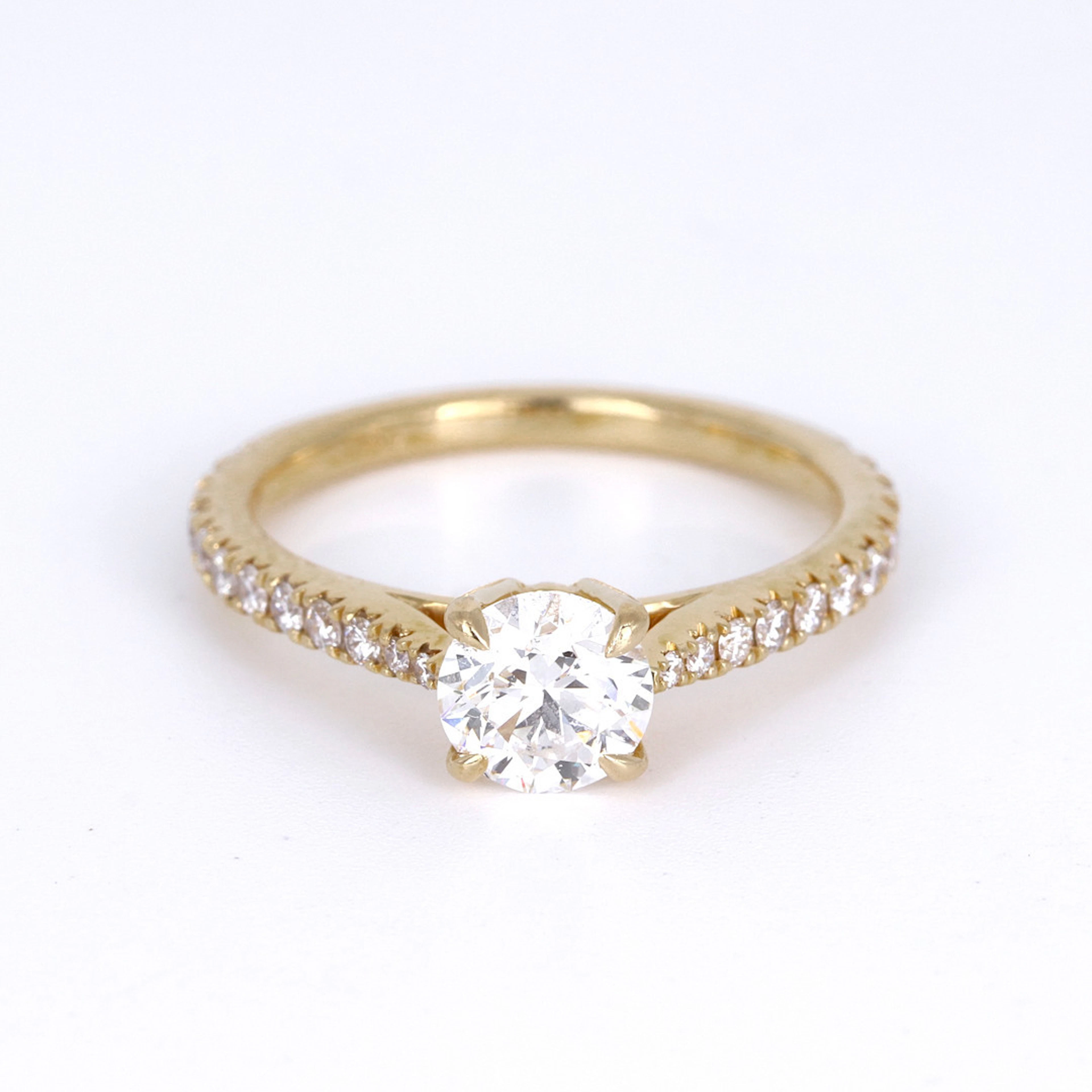 5257250. 18CT FLAWLESS DIAMOND SOLITAIRE RING.