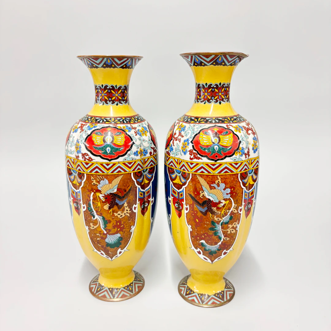 ANTIQUE JAPANESE CLOISSONE VASES.