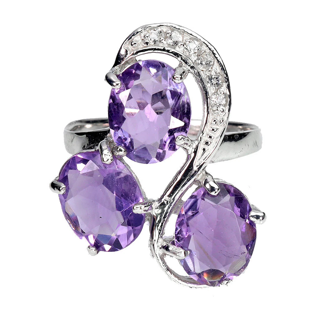 AMETHYST SILVER RING.