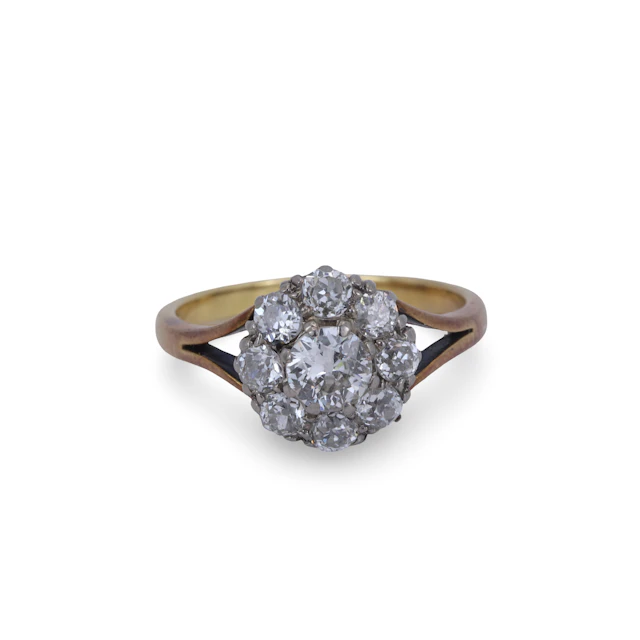 18CT GOLD OLD CUT DIAMOND RING.