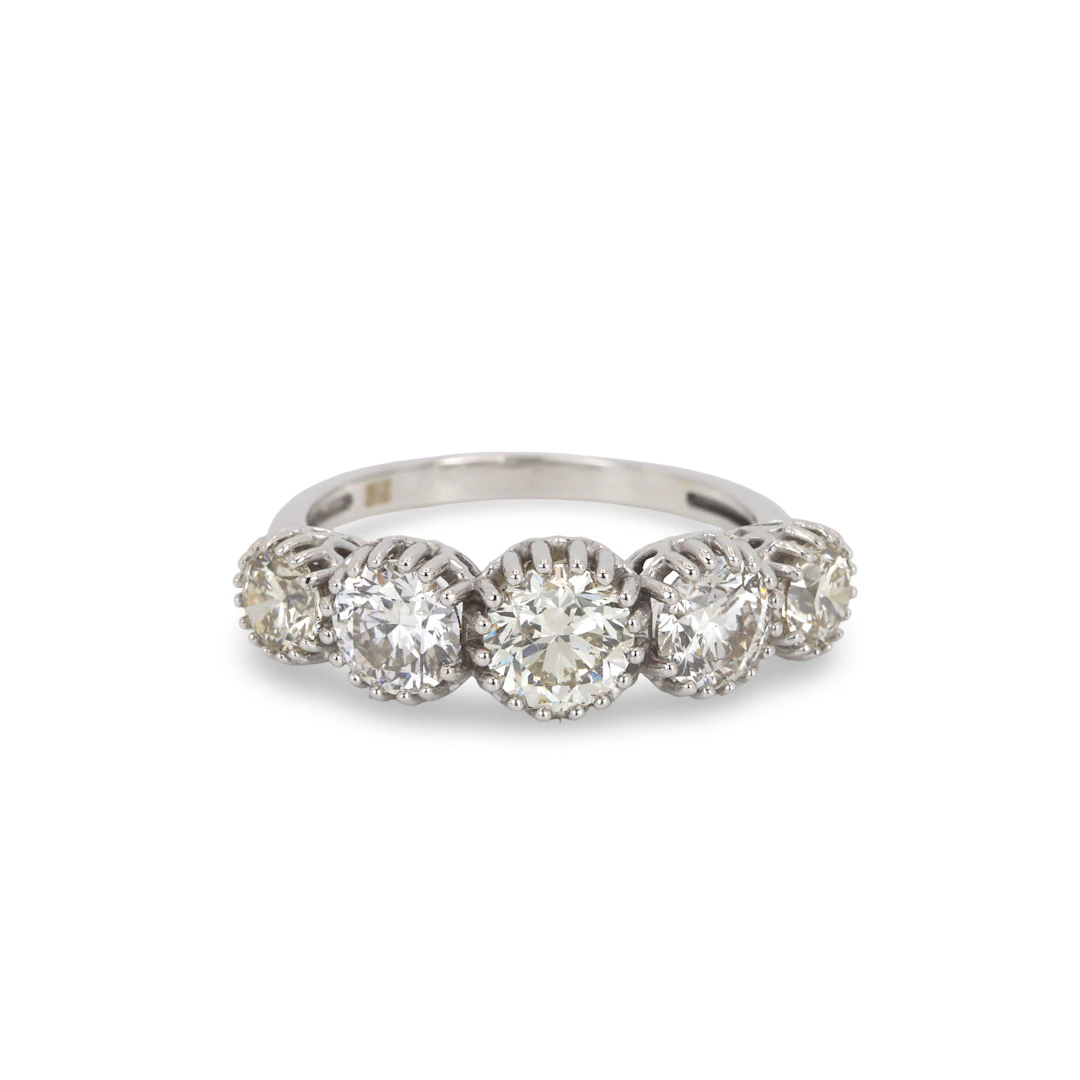 18CT GOLD 2.35CT DIA RING.