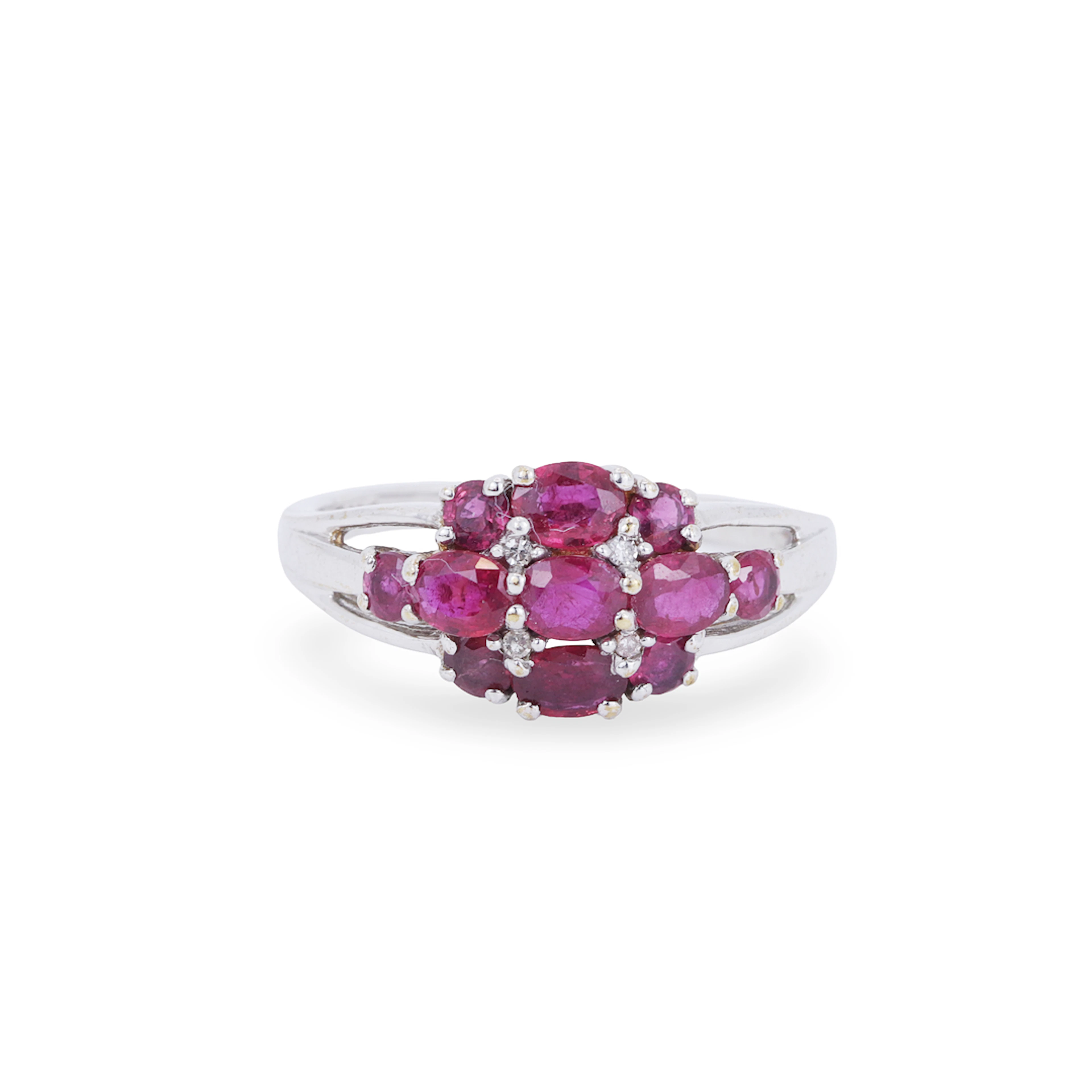 RUBY AND DIAMOND RING.