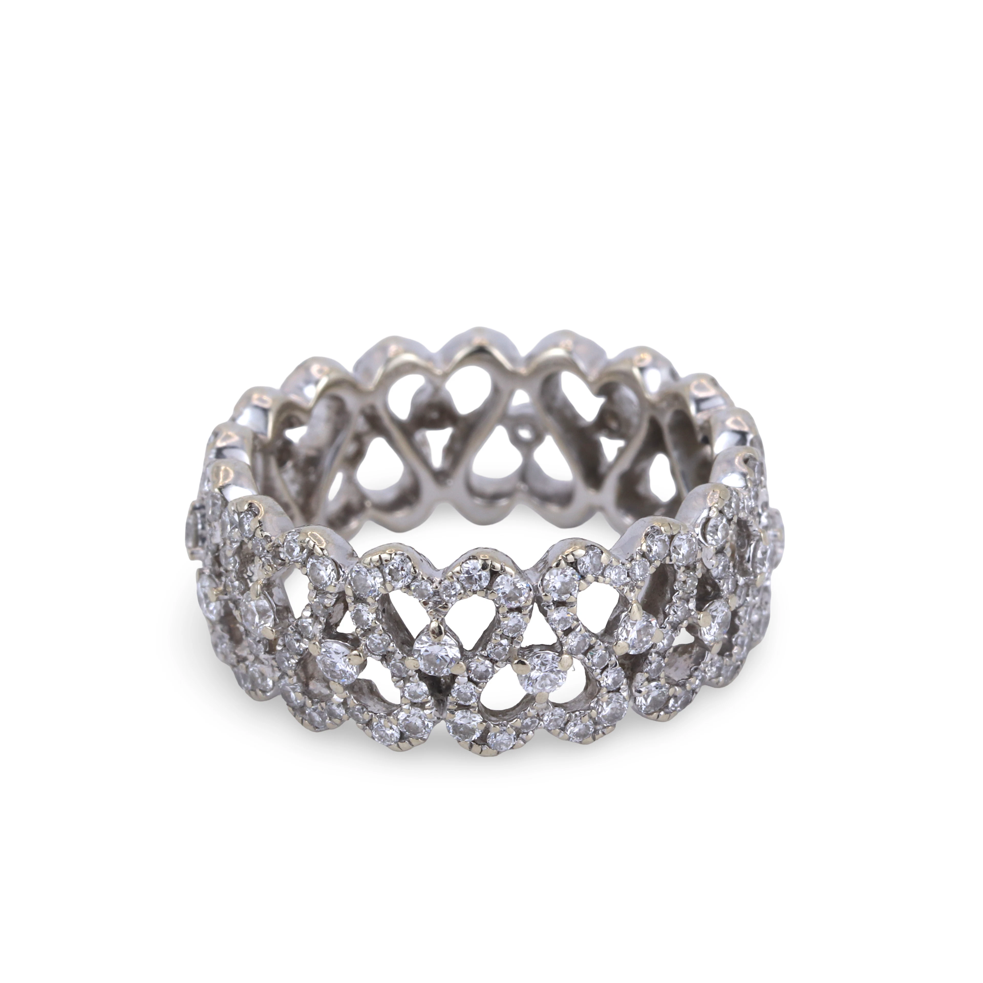 18CT GOLD DIAMOND RING.