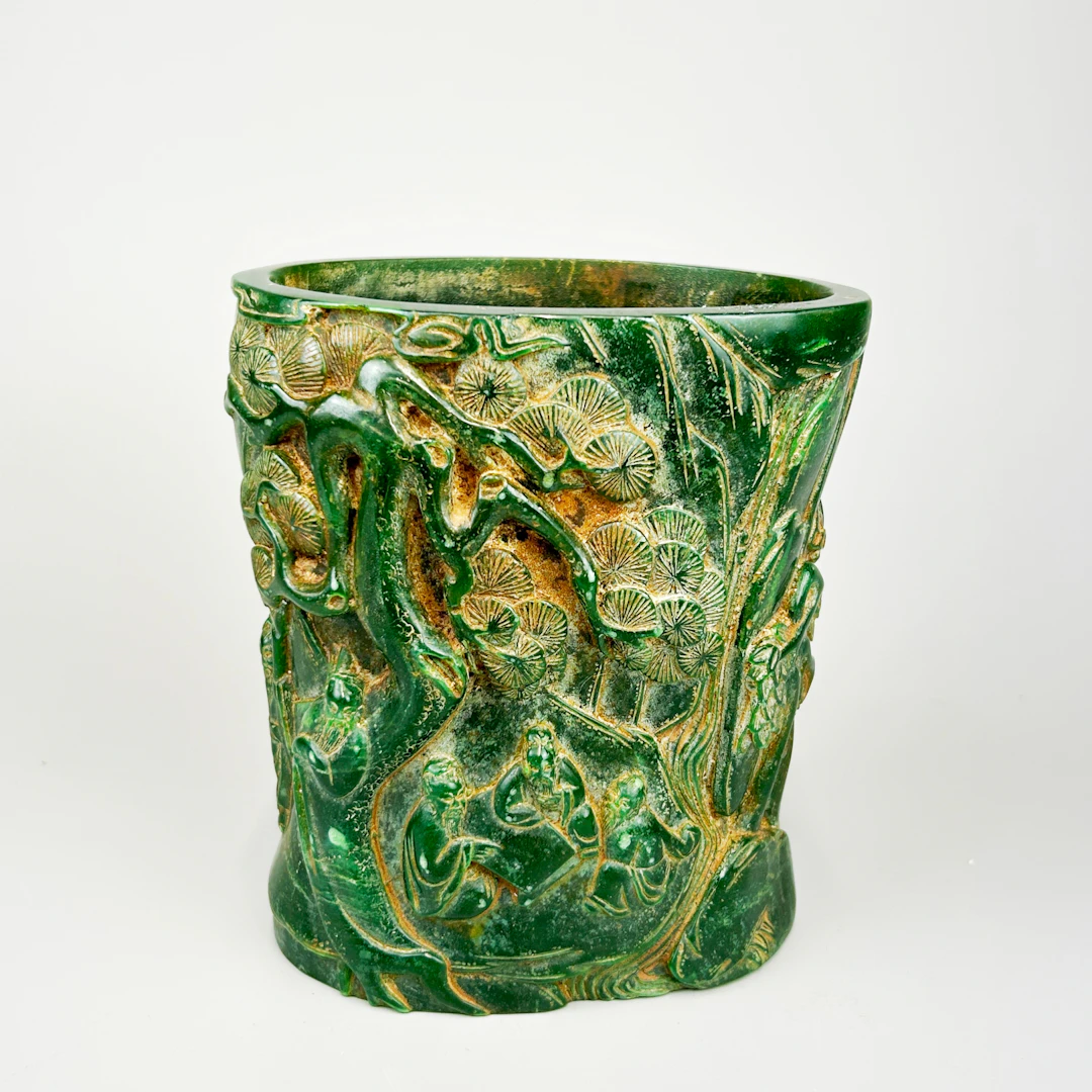 CHINESE FAUX JADE BRUSH POT.