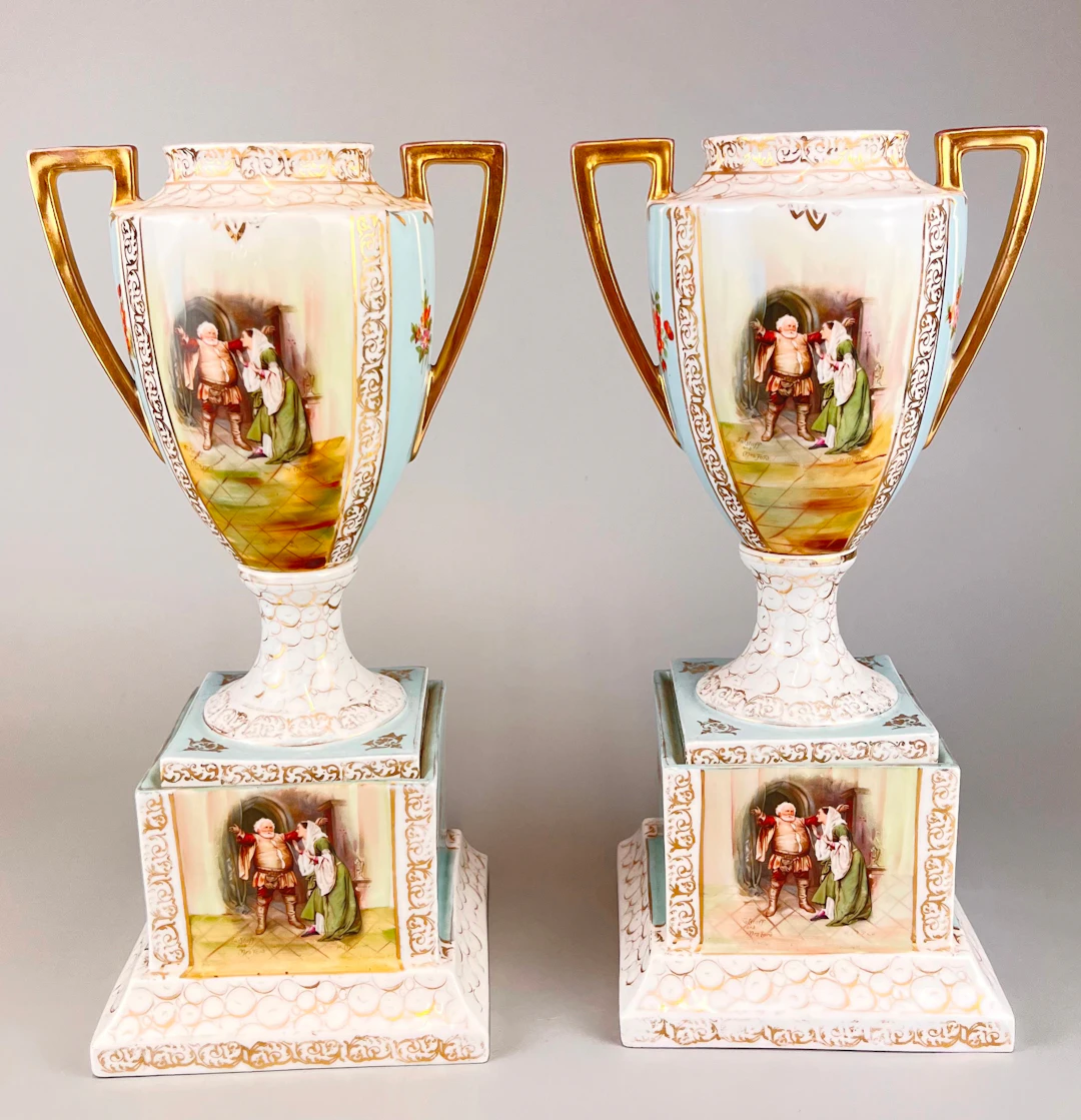 CONTINENTAL PORCELAIN VASES.