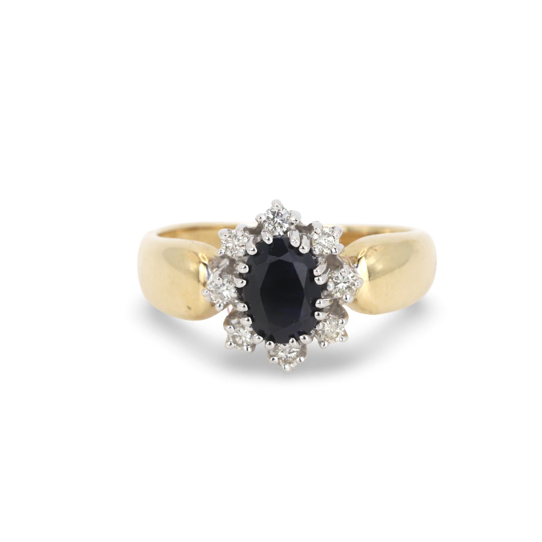 14CT GOLD SAPPHIRE & DIAMOND RING.