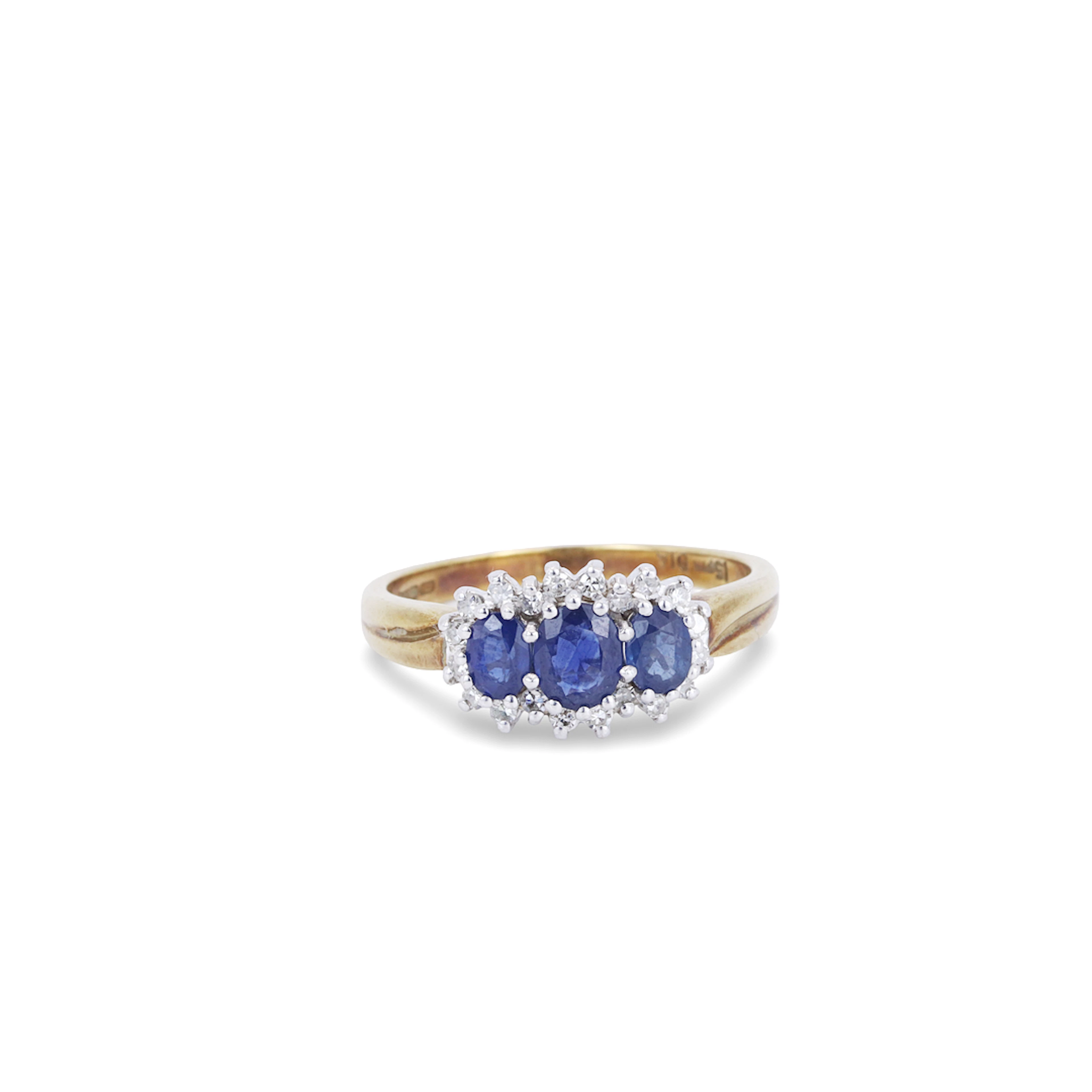 SAPPHIRE AND DIAMOND 9CT RING.