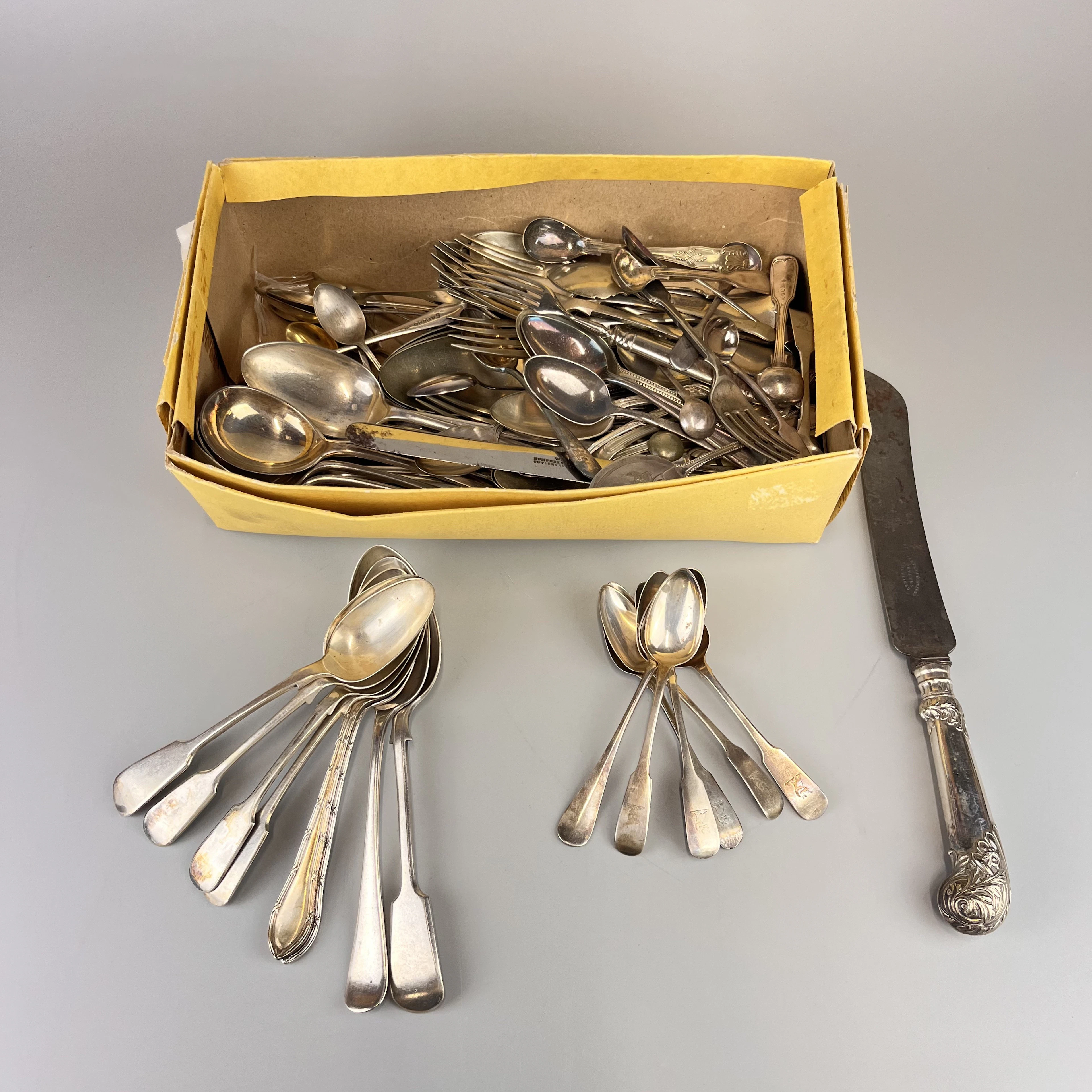 QUANTITY OF SILVER PLATED CUTLERY.