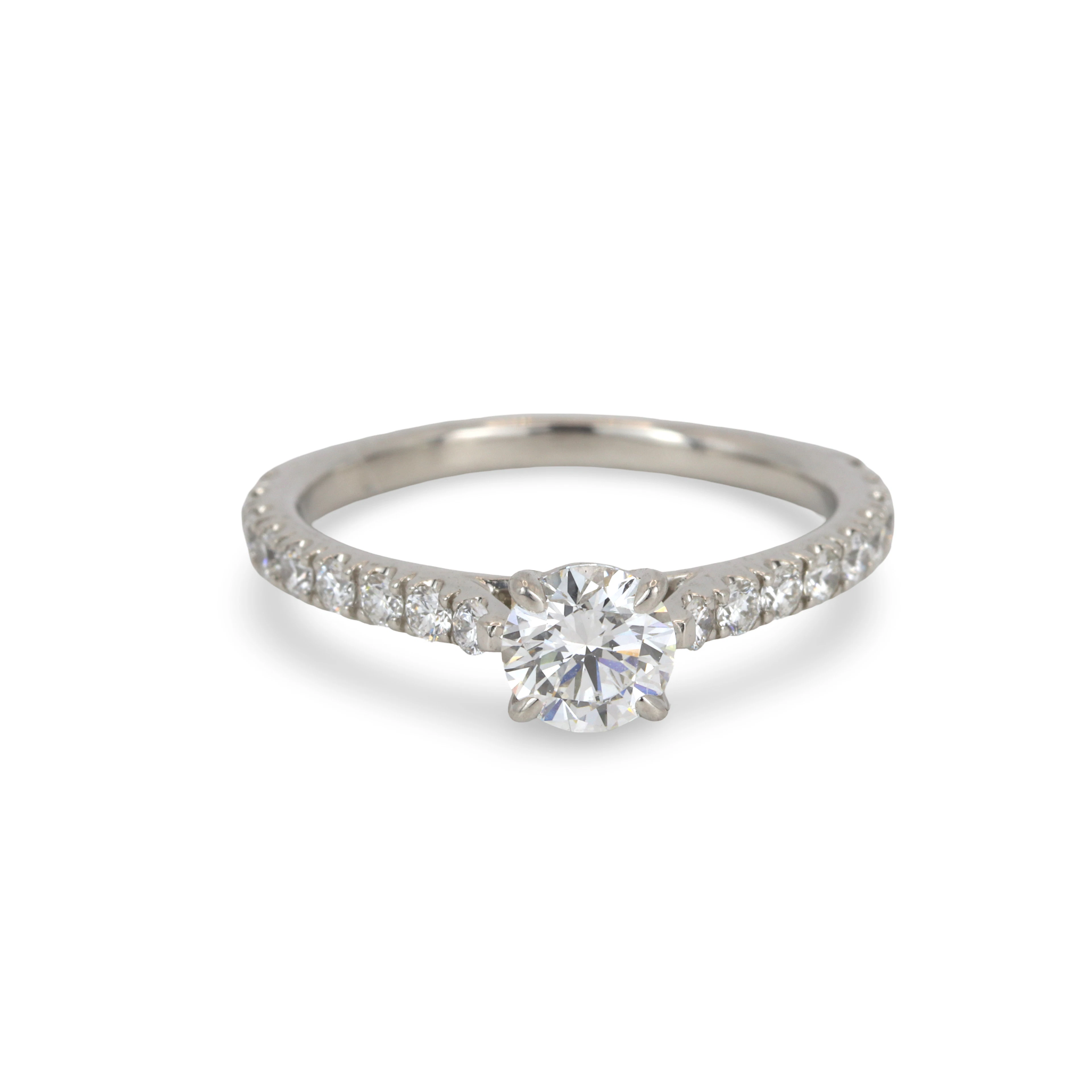 PLATINUM DIAMOND SOLITAIRE RING.