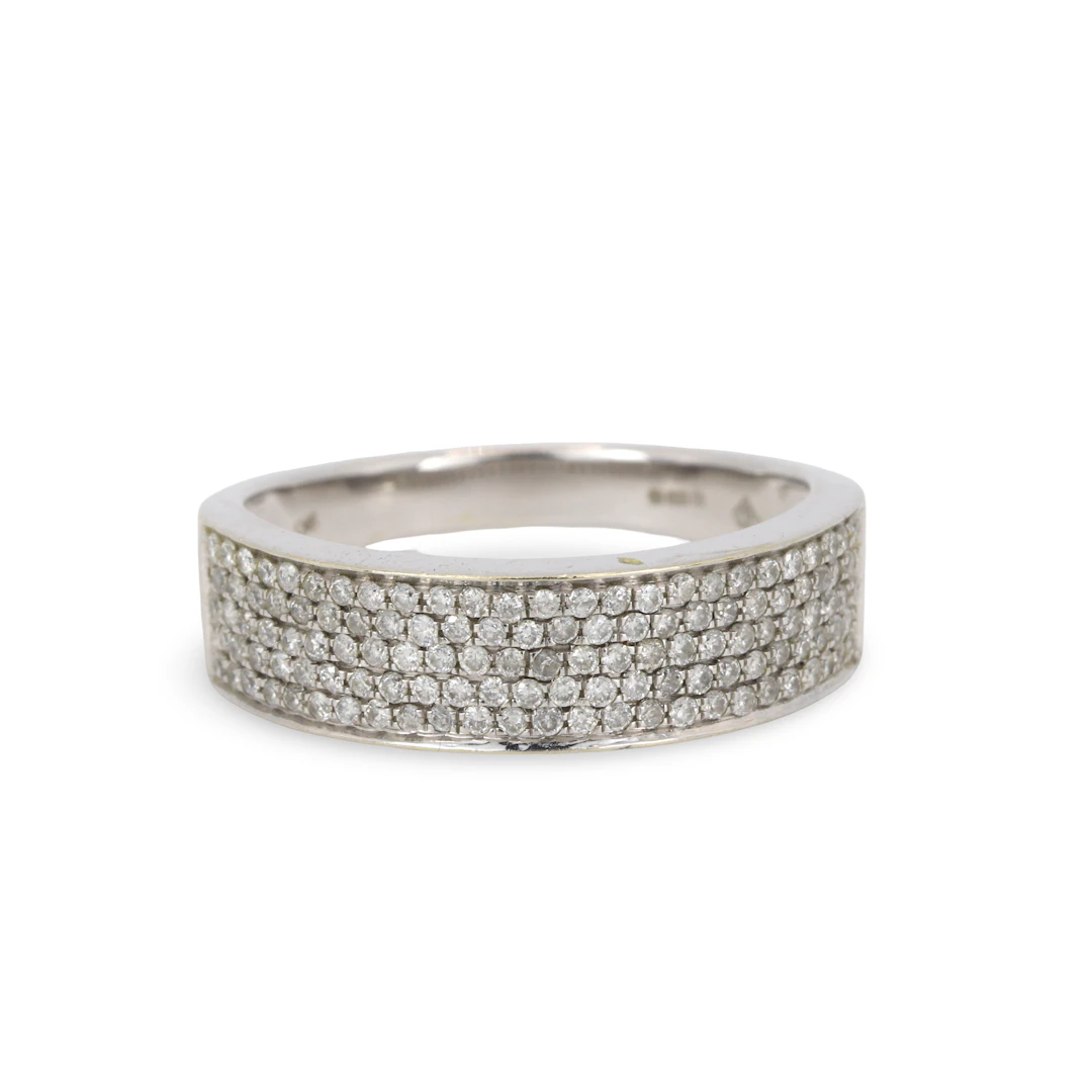 9CT GOLD DIAMOND PAVE SET RING.