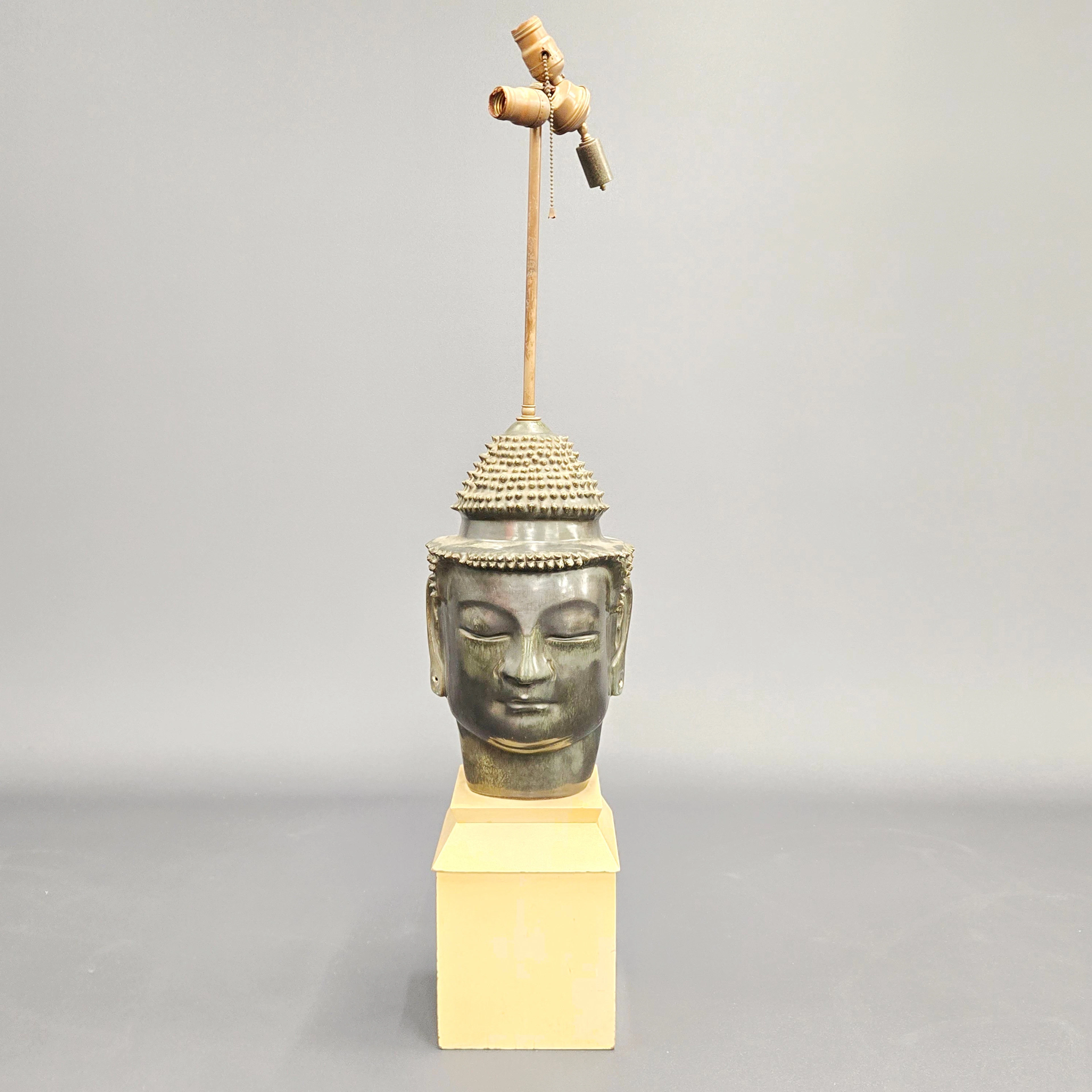 BUDDHA TABLE LAMP.
