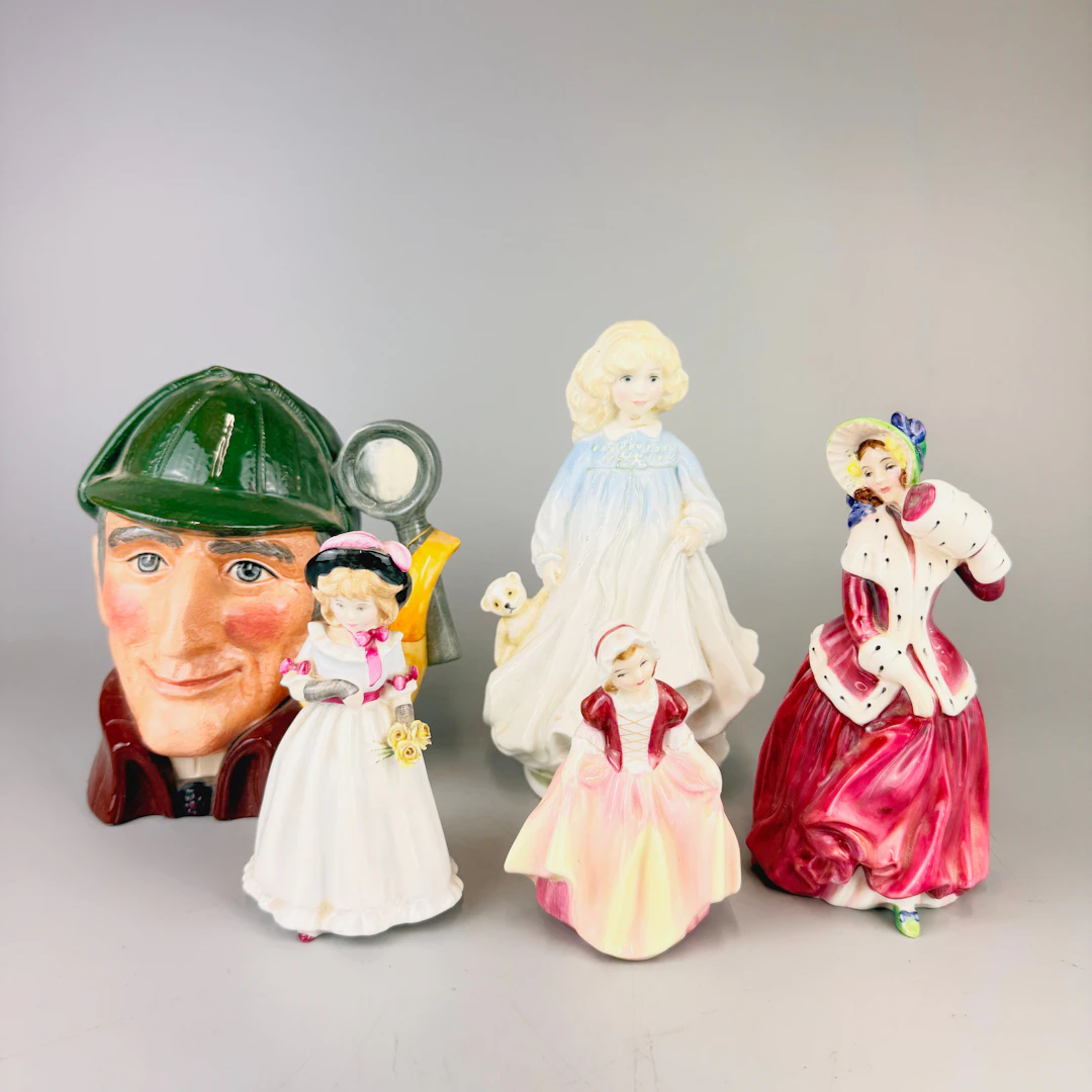 ROYAL DOULTON FIGURES AND TOBY JUG.