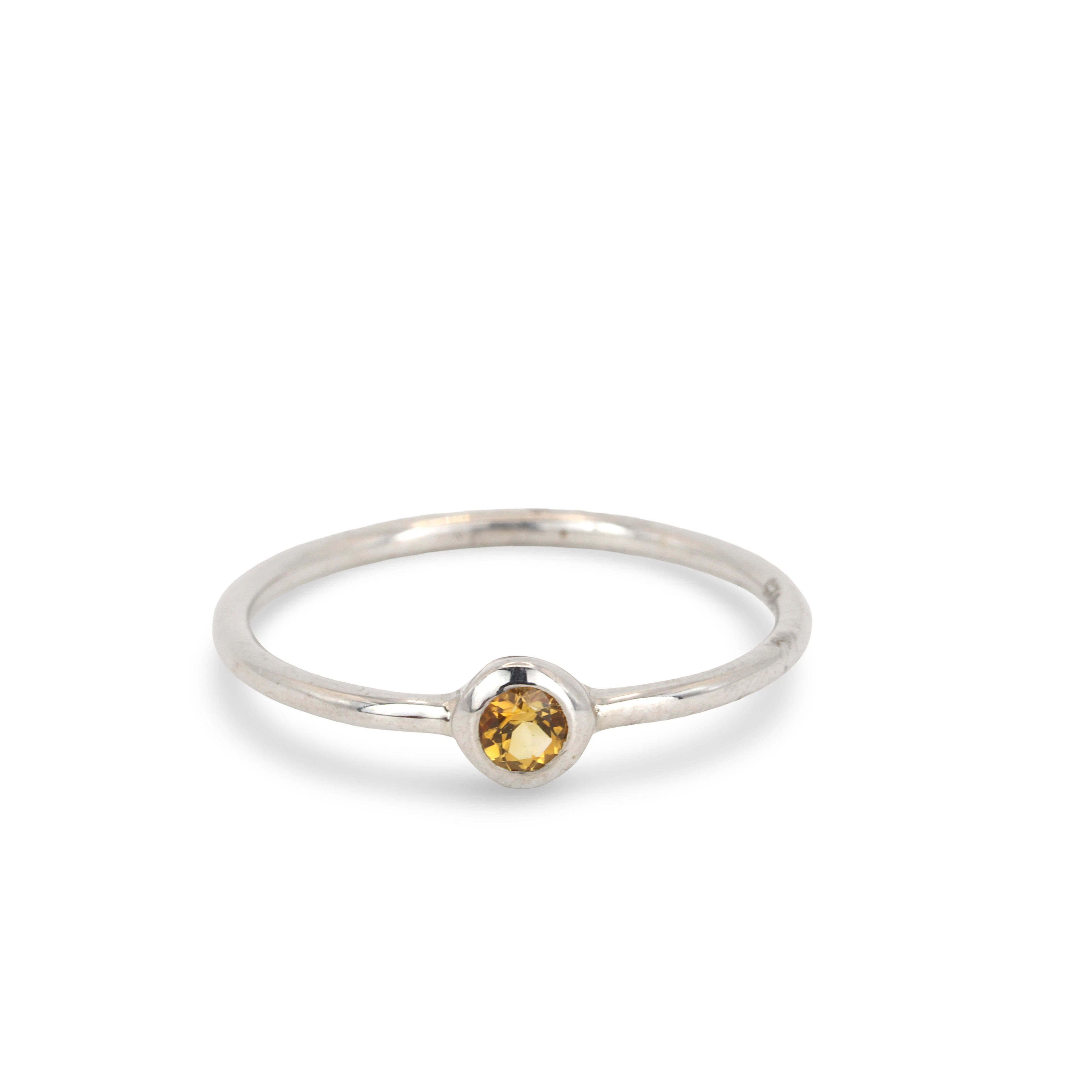 CITRINE SILVER RING.