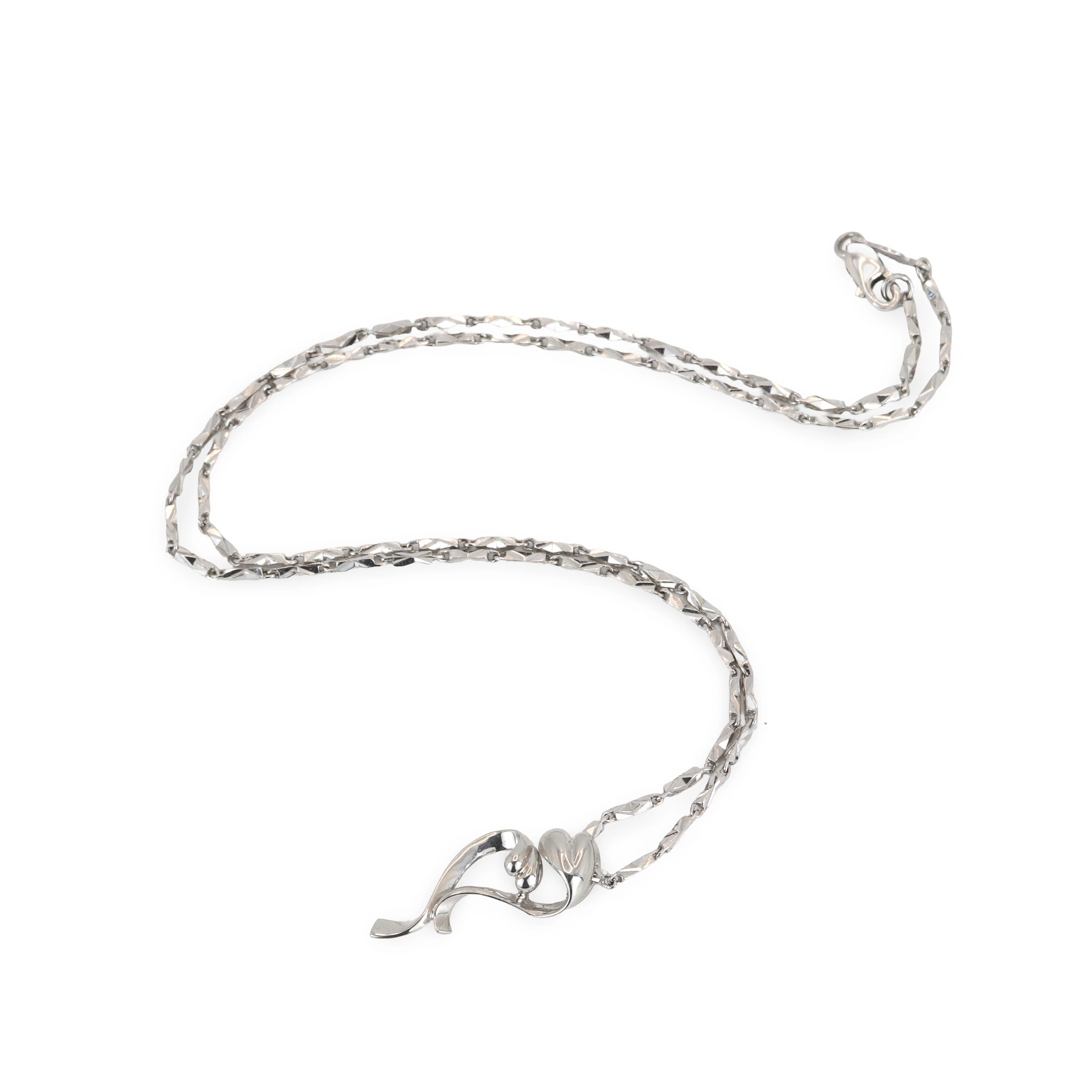 PLATINUM NECKLACE.