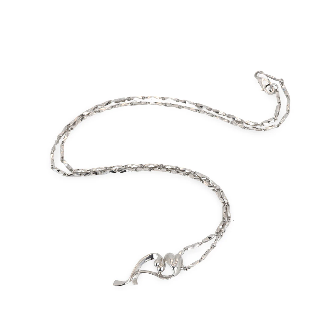 PLATINUM NECKLACE.