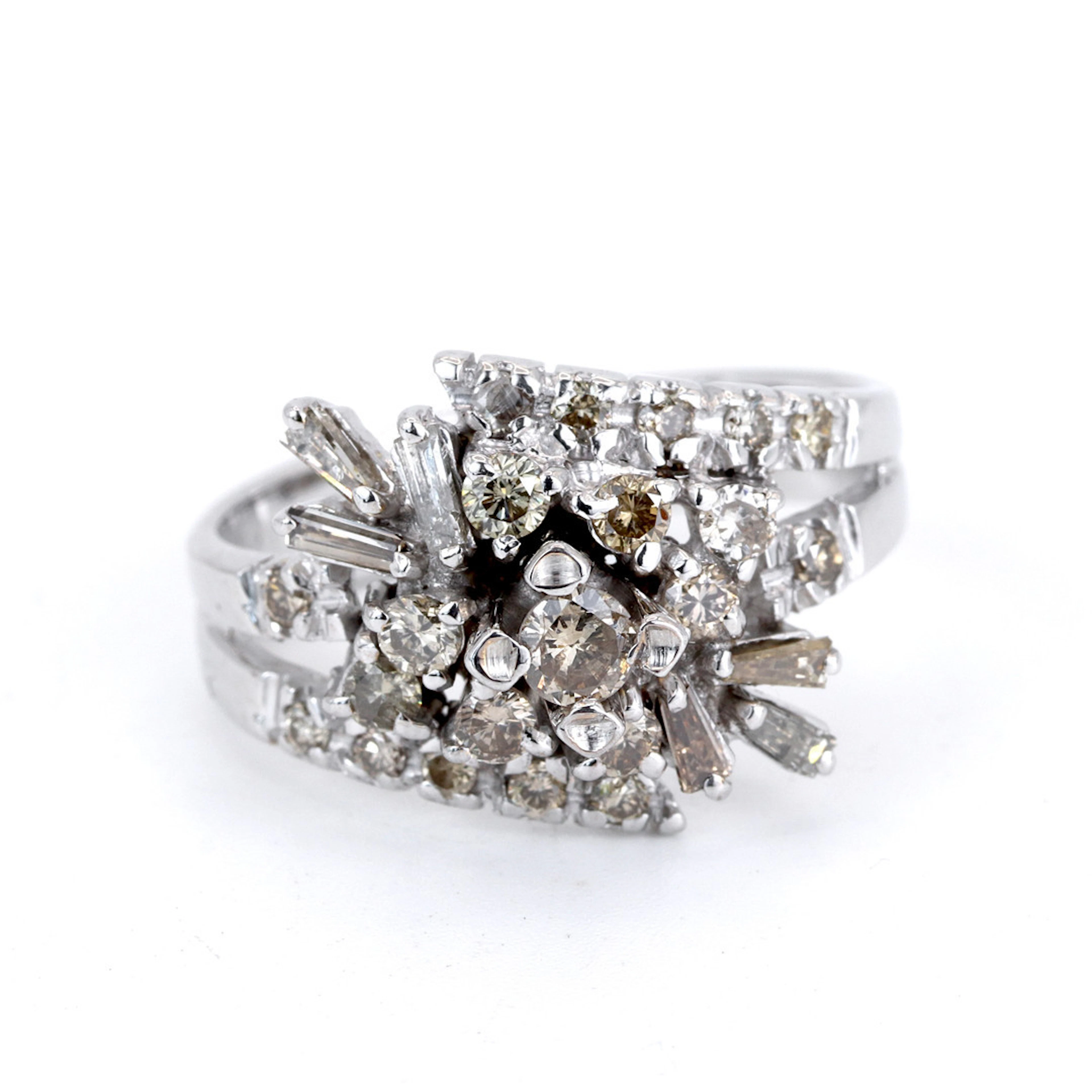 18CT DIAMOND RING.