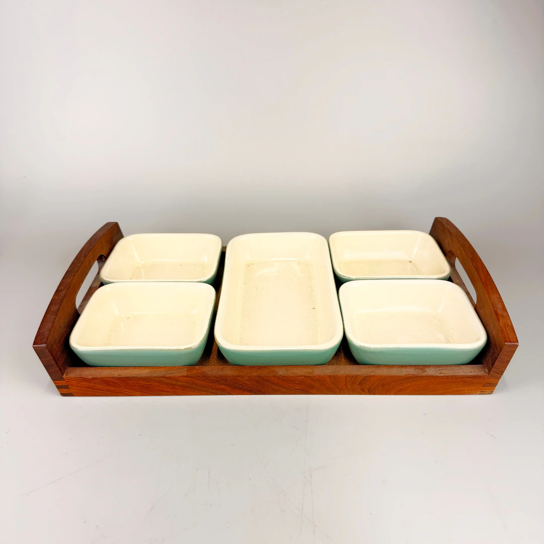 DENBY MANOR GREEN HORS D'OEUVRES SET.