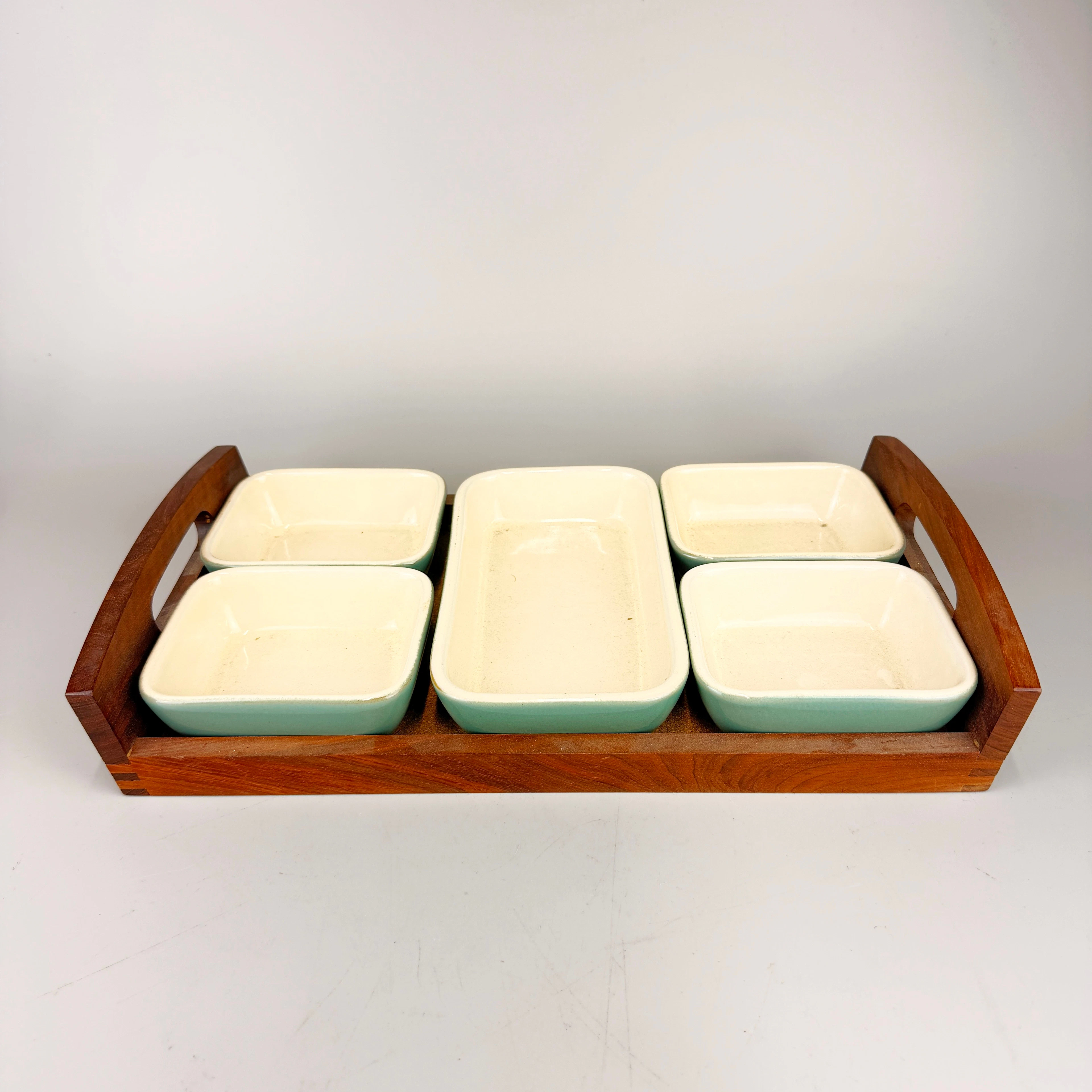 DENBY MANOR GREEN HORS D'OEUVRES SET.