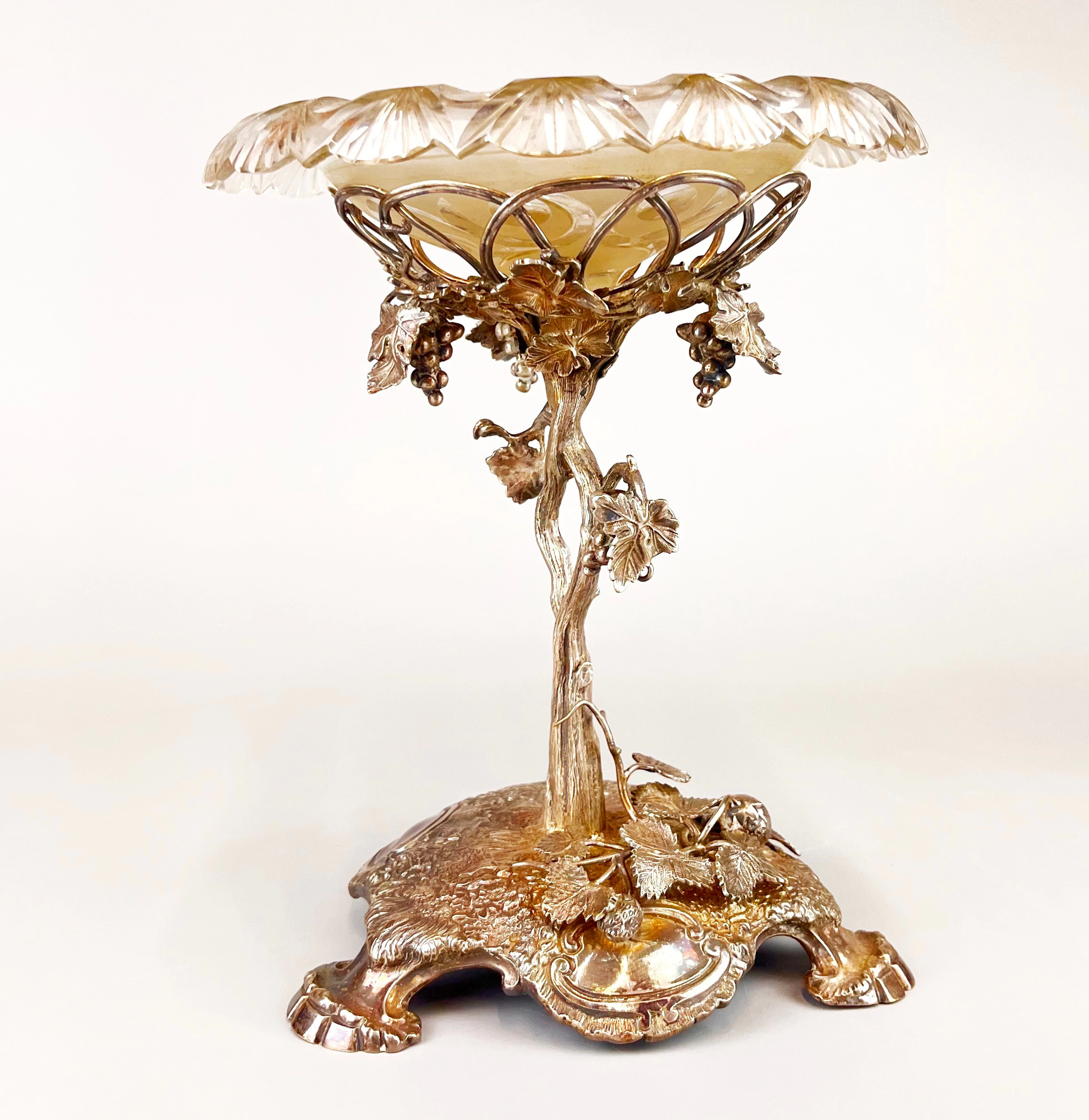 19TH C SILVER PLATED CENTREPIECE.