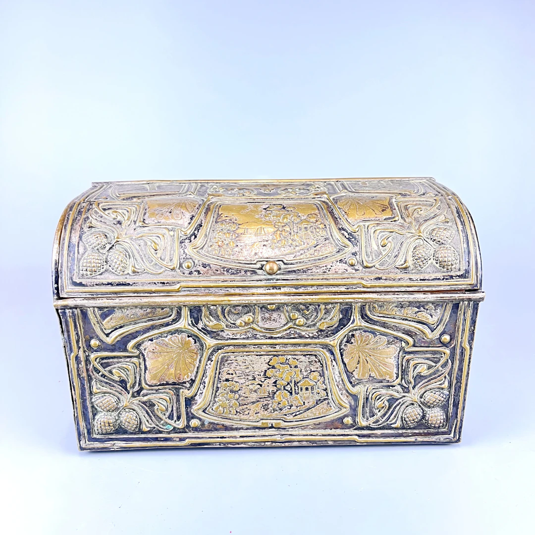 ART NOUVEAU STATIONERY BOX.