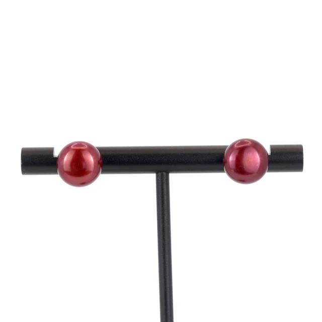 RED PEARL EARRINGS.