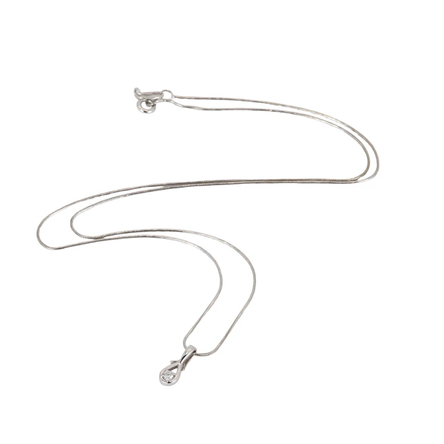 14CT GOLD DIAMOND NECKLACE.