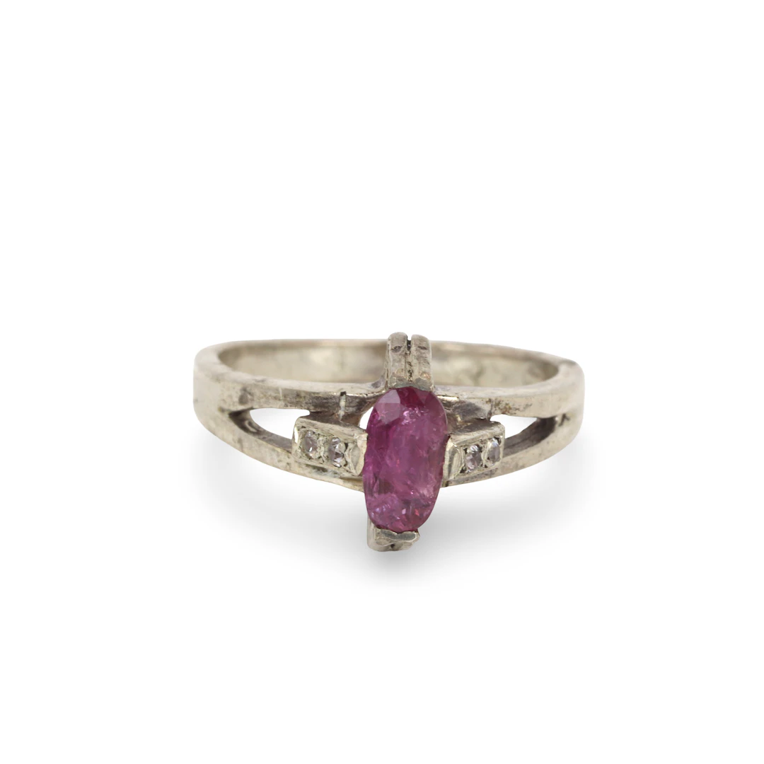 SILVER RUBY RING.