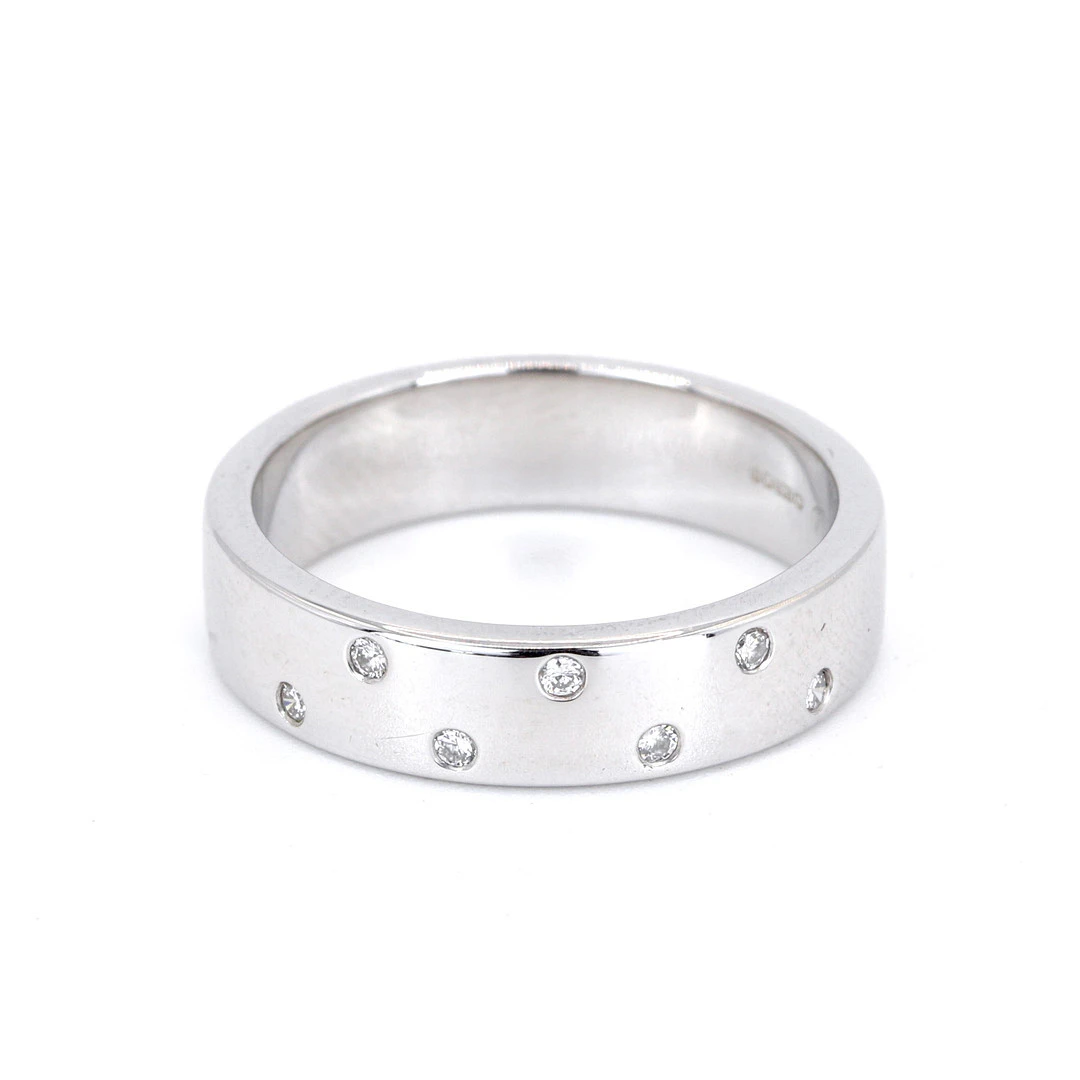14CT GOLD DIAMOND RING.