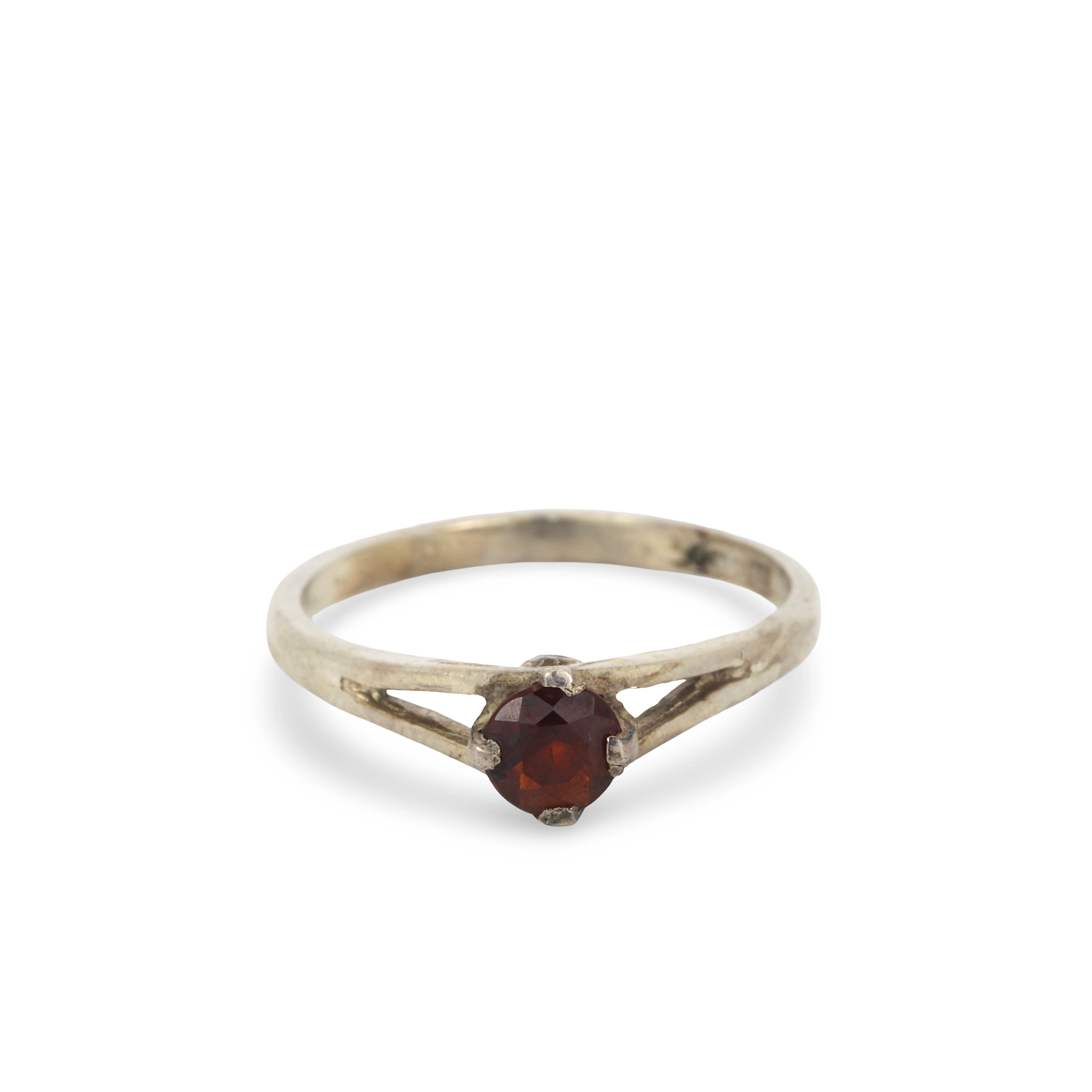 SILVER RUBY RING.