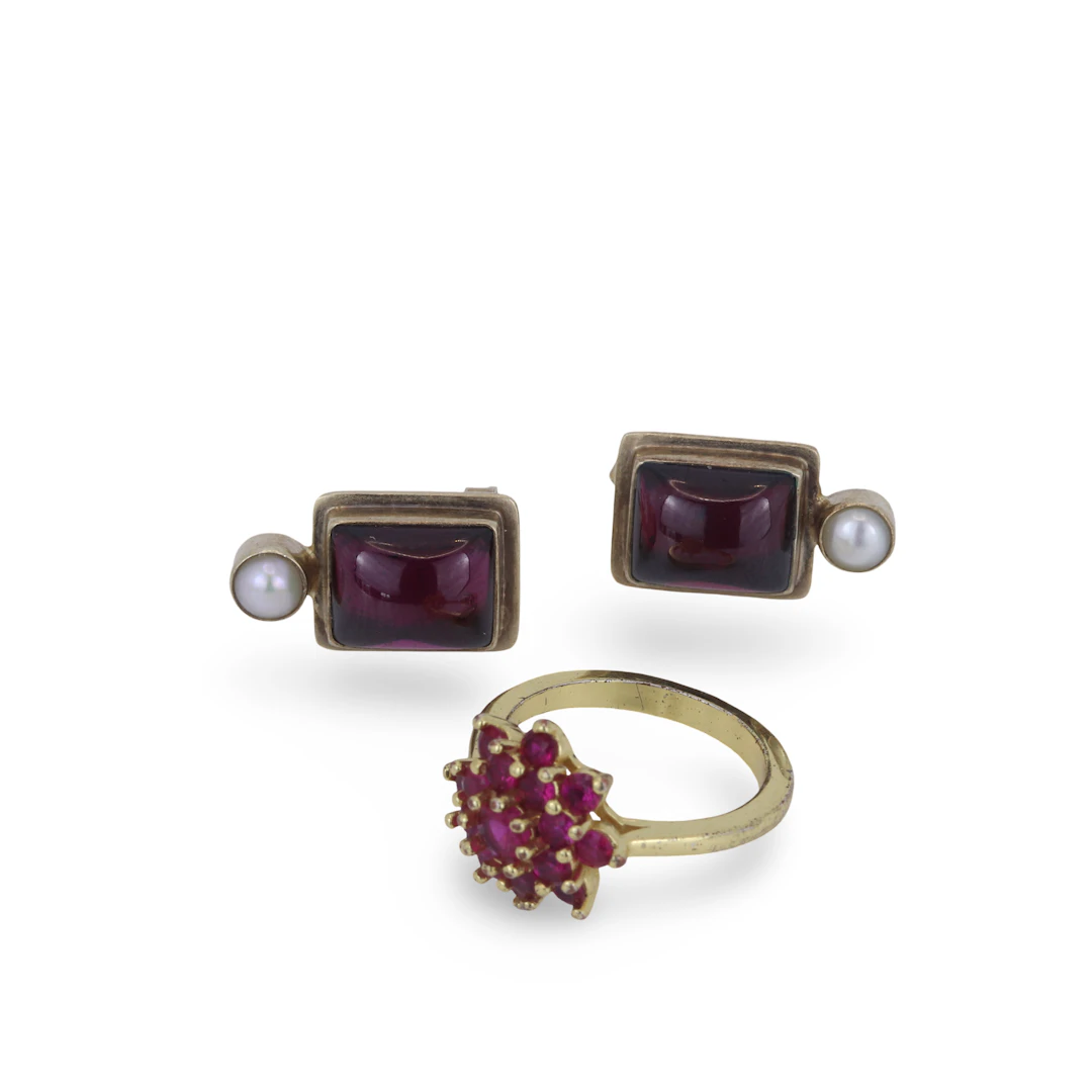SILVER GILT JEWELLERY.
