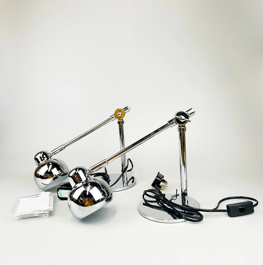 CHROME DESK LAMPS.